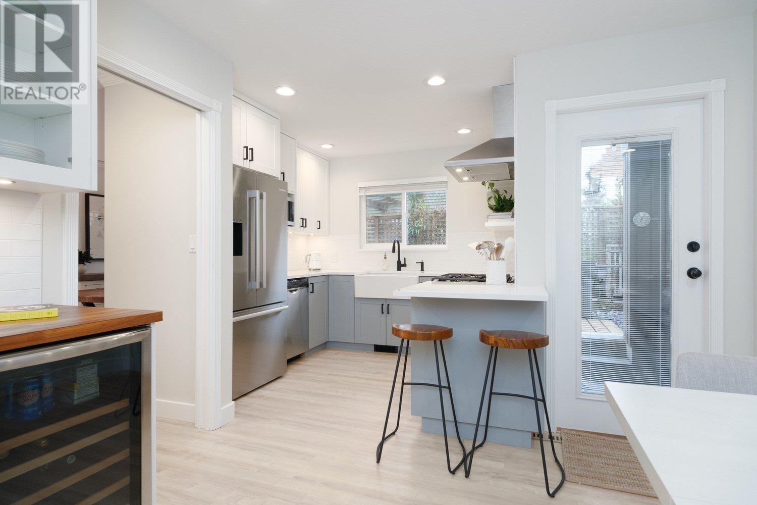 515 St. Andrews Avenue, North Vancouver, British Columbia  V7L 4W2 - Photo 13 - R2988059