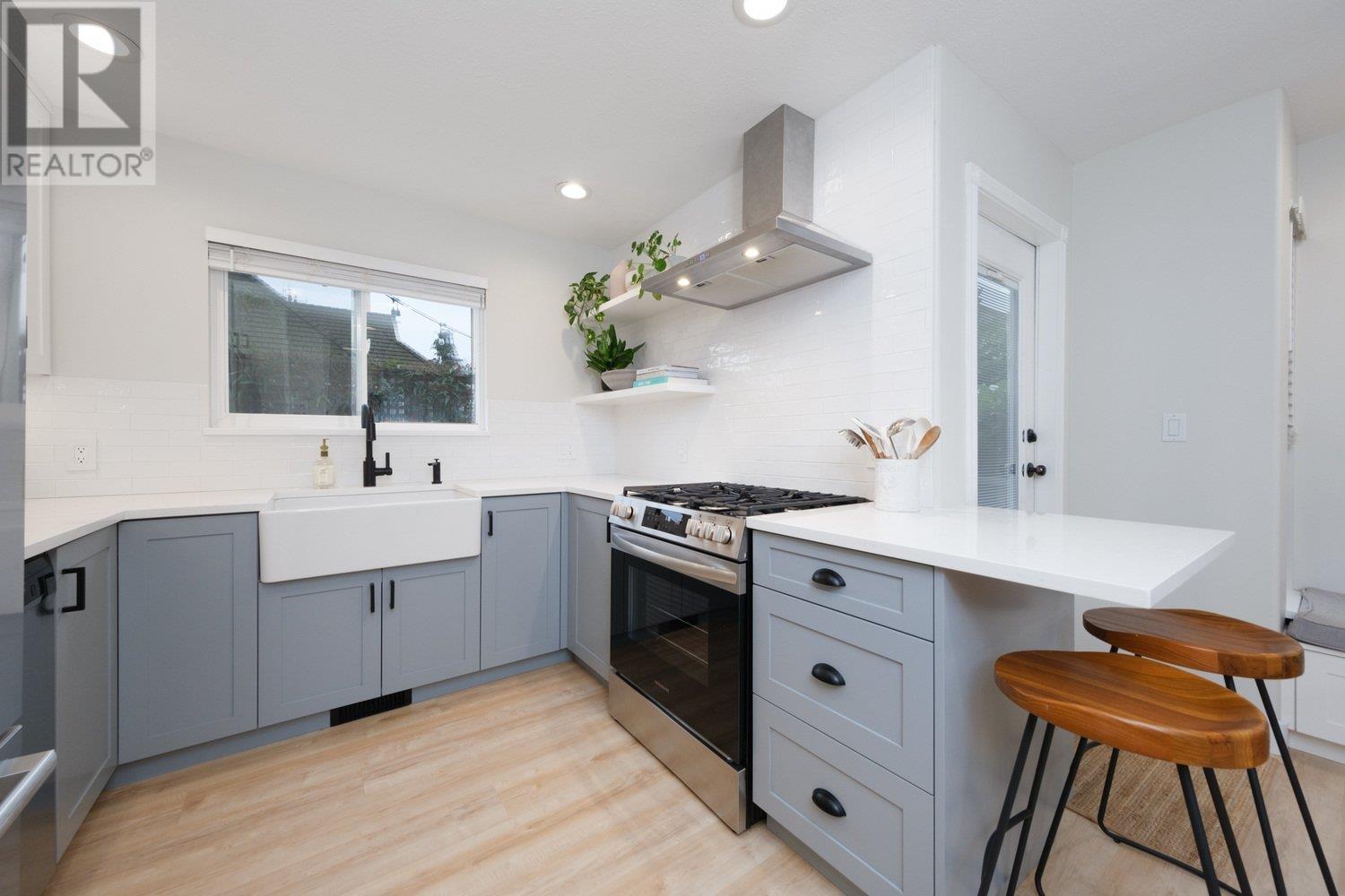 515 St. Andrews Avenue, North Vancouver, British Columbia  V7L 4W2 - Photo 15 - R2988059