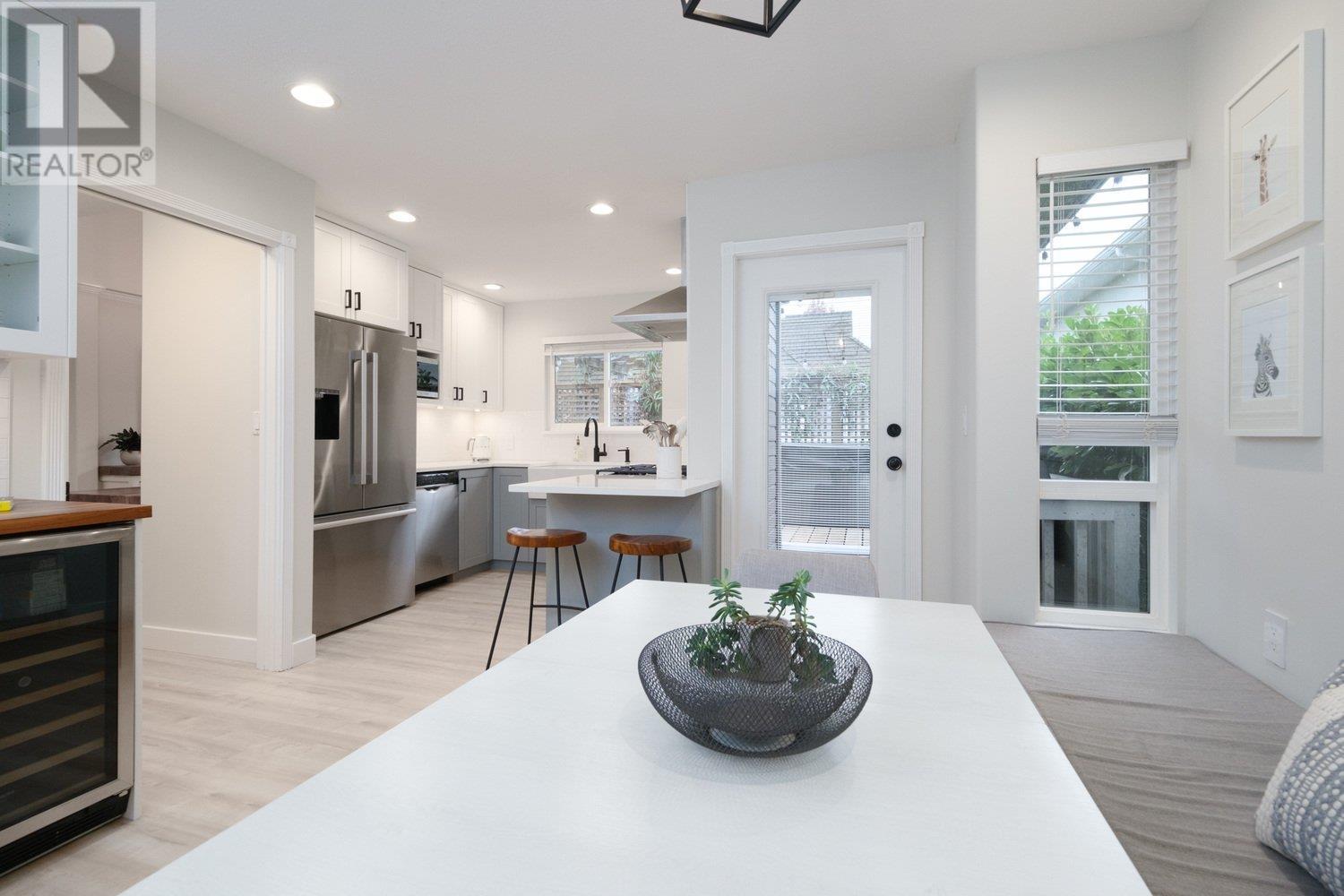515 St. Andrews Avenue, North Vancouver, British Columbia  V7L 4W2 - Photo 20 - R2988059