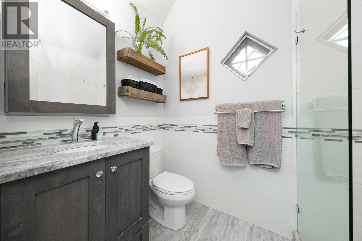 515 St. Andrews Avenue, North Vancouver, British Columbia  V7L 4W2 - Photo 28 - R2988059