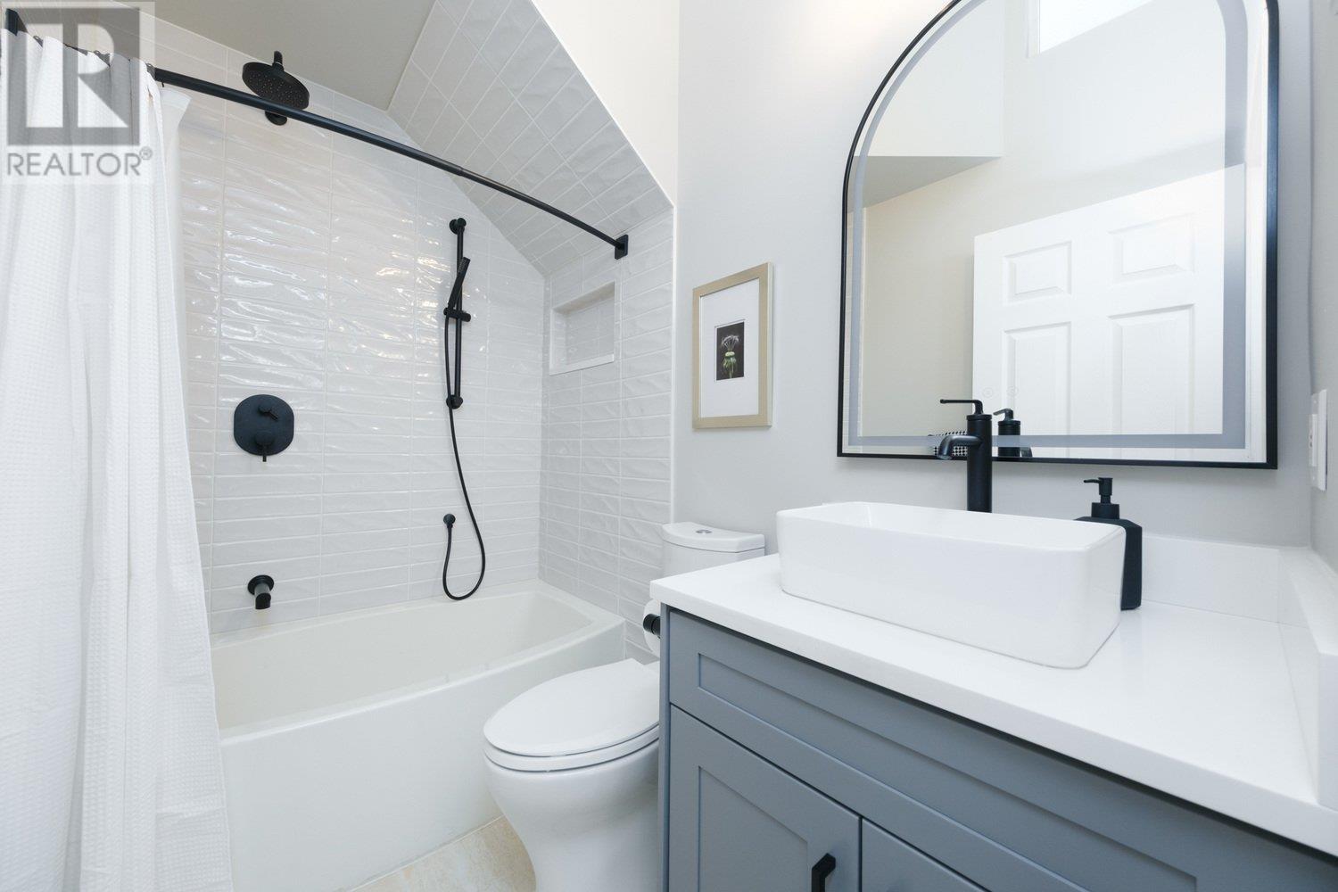 515 St. Andrews Avenue, North Vancouver, British Columbia  V7L 4W2 - Photo 34 - R2988059