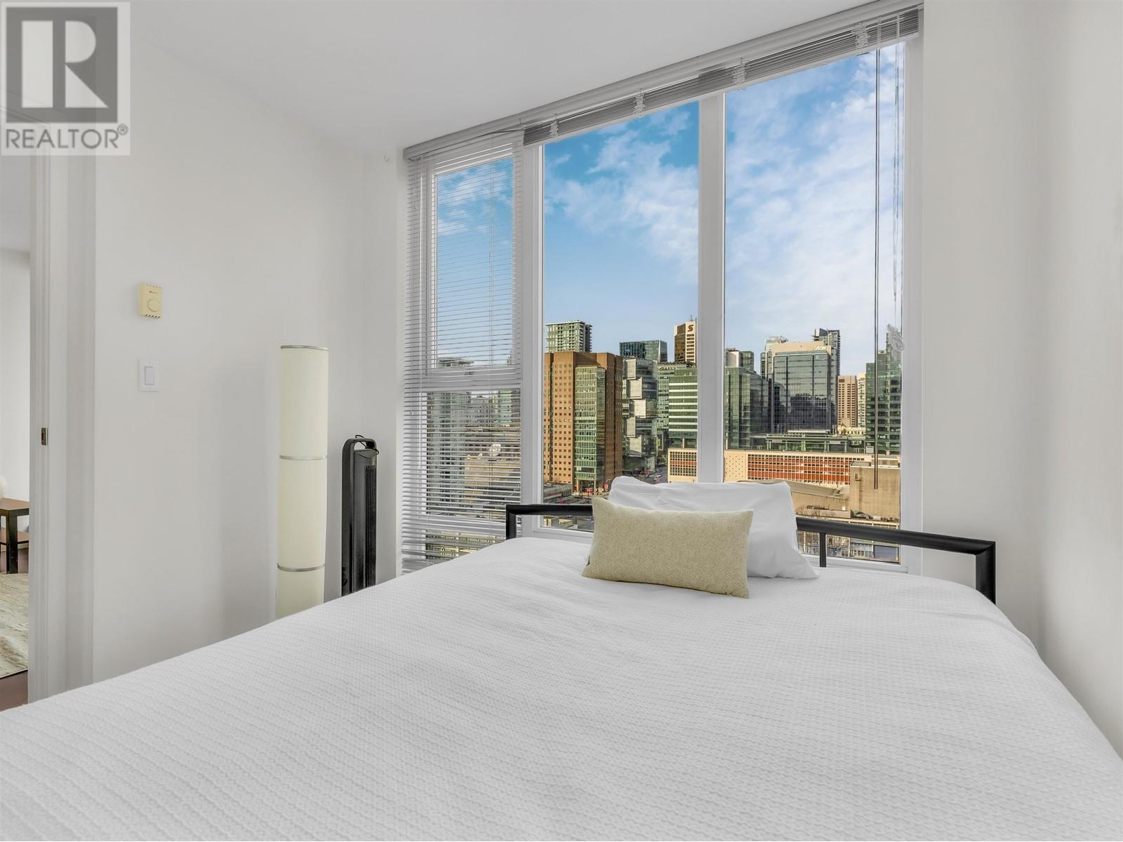 2209 131 Regiment Square, Vancouver, British Columbia  V6B 1X6 - Photo 10 - R2988072