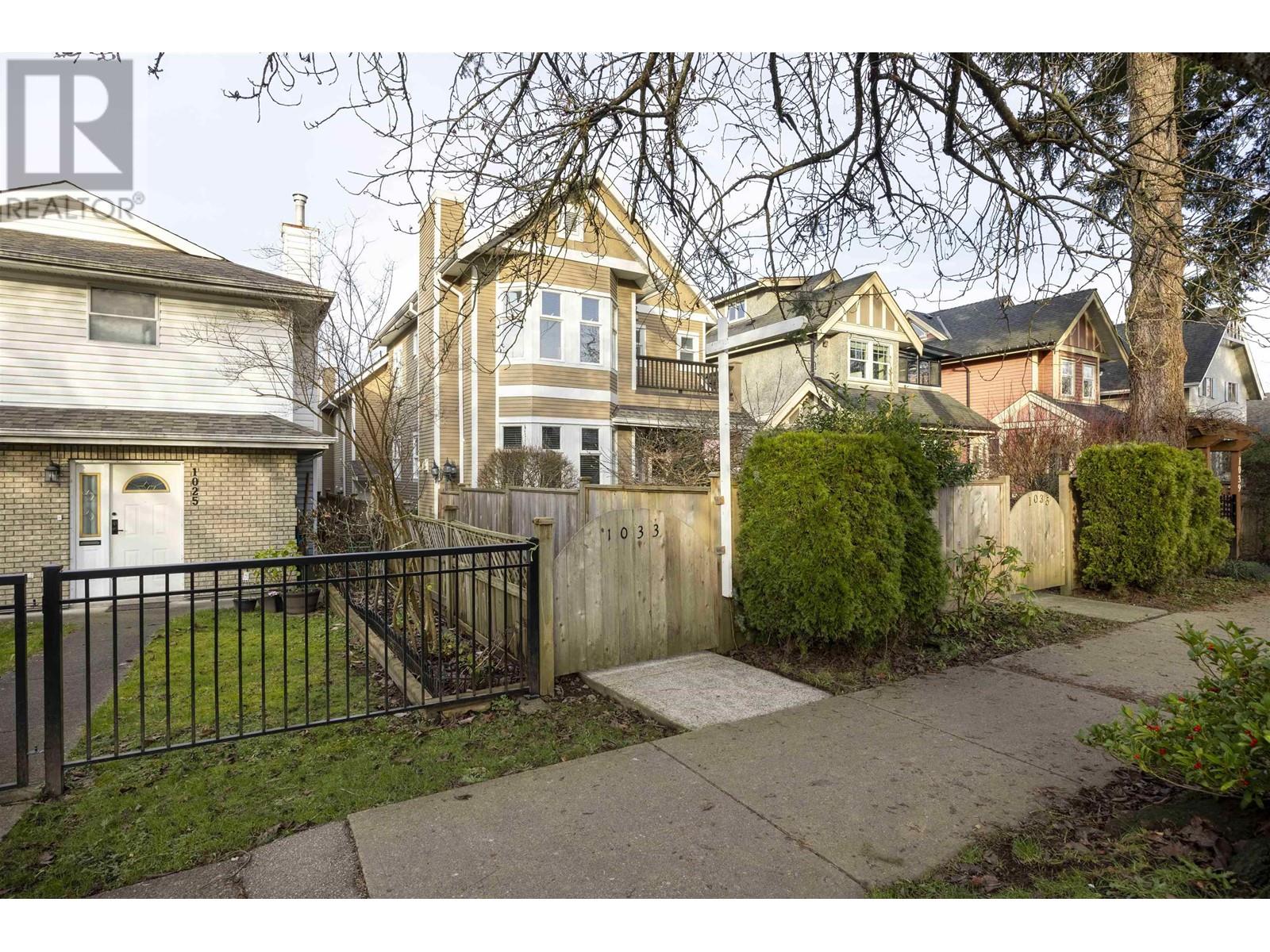 1033 E 10TH AVENUE, vancouver, British Columbia