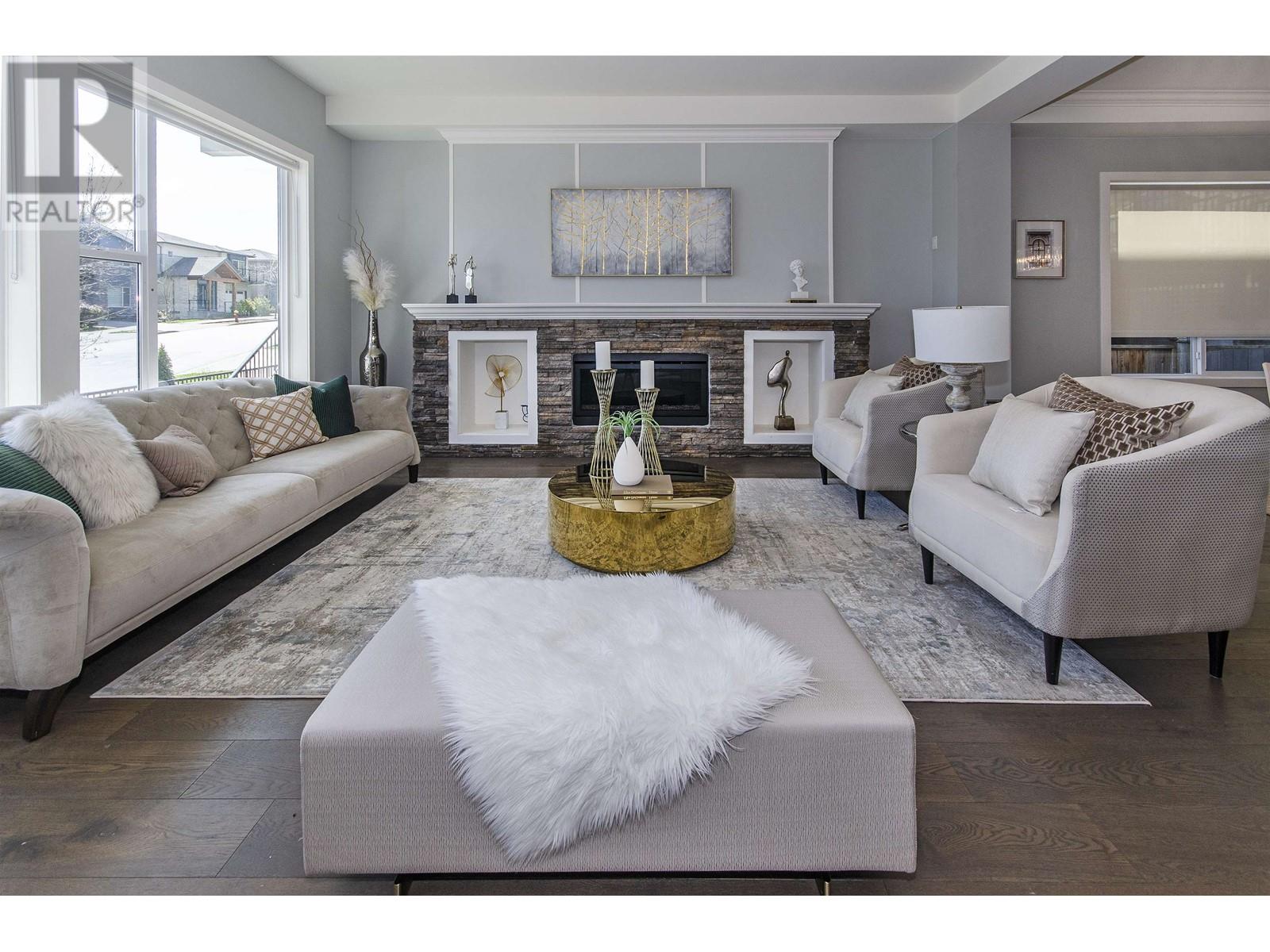 Property at 3575 BROWNLEE AVENUE image 1