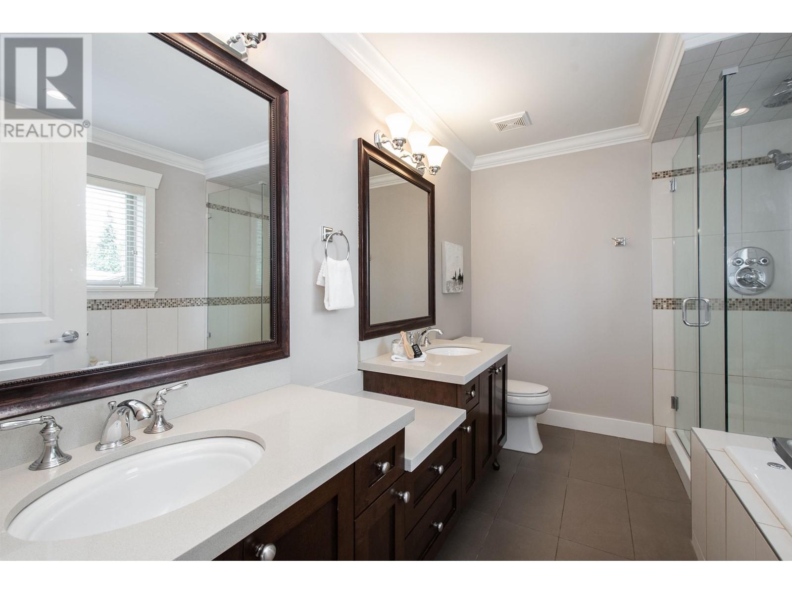 3772 Mountain Highway, North Vancouver, British Columbia  V7K 2J1 - Photo 15 - R2988081