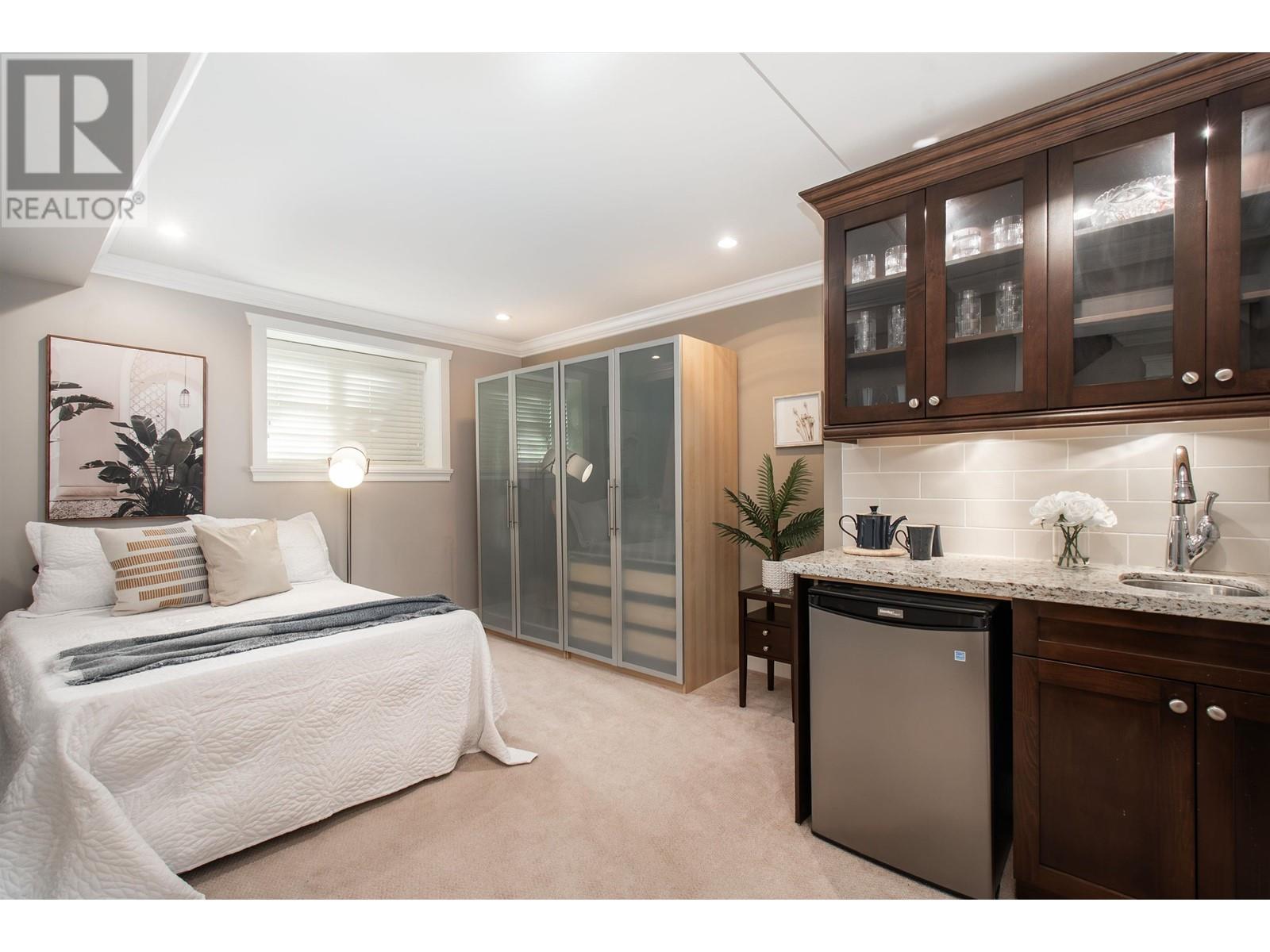 3772 Mountain Highway, North Vancouver, British Columbia  V7K 2J1 - Photo 24 - R2988081