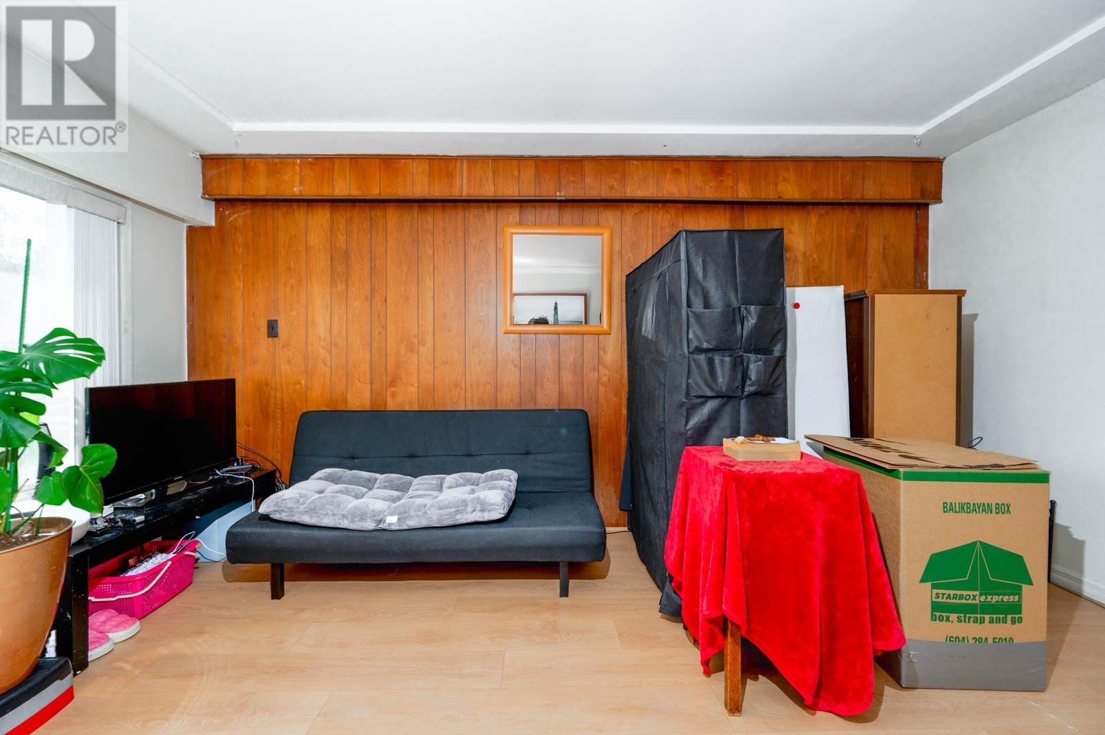479 E 30th Avenue, Vancouver, British Columbia  V5V 2V5 - Photo 11 - R2988091