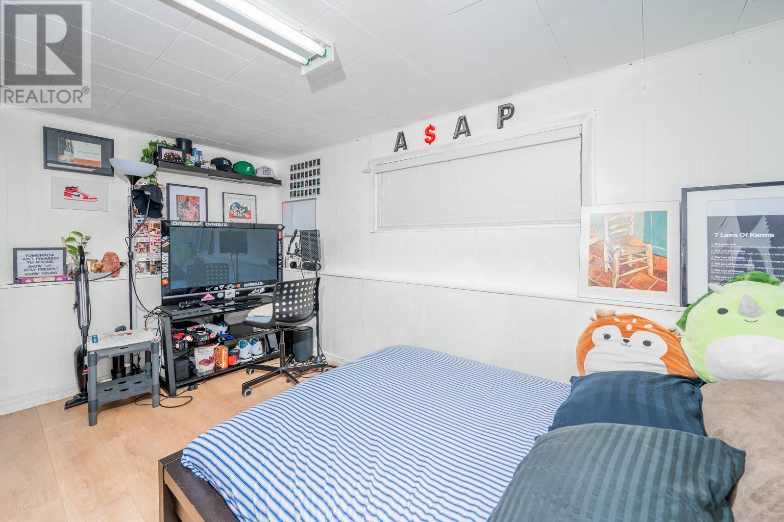 479 E 30th Avenue, Vancouver, British Columbia  V5V 2V5 - Photo 18 - R2988091
