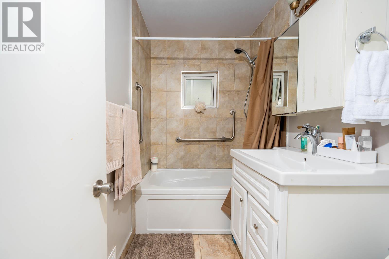 479 E 30th Avenue, Vancouver, British Columbia  V5V 2V5 - Photo 20 - R2988091