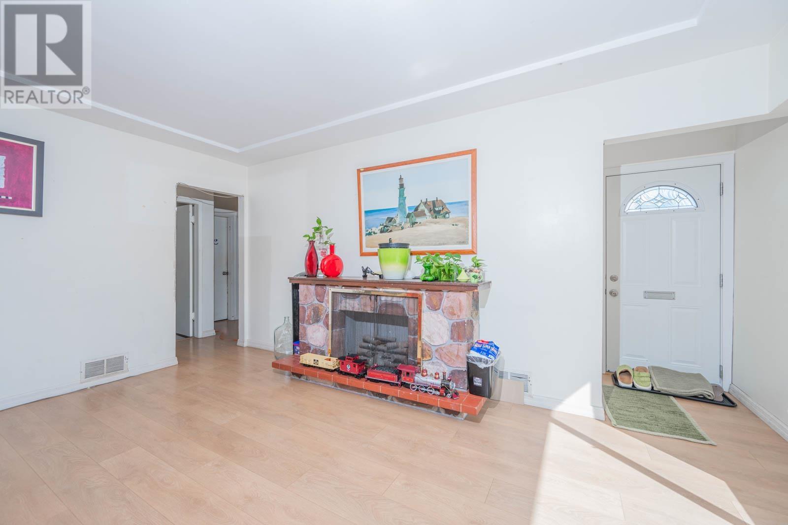 479 E 30th Avenue, Vancouver, British Columbia  V5V 2V5 - Photo 24 - R2988091