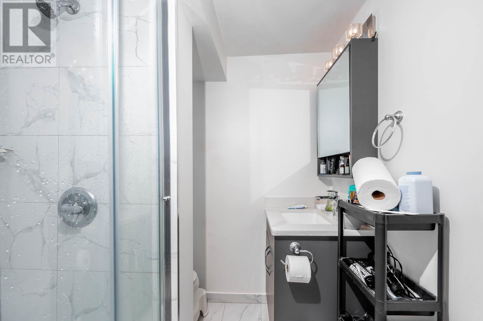 479 E 30th Avenue, Vancouver, British Columbia  V5V 2V5 - Photo 25 - R2988091