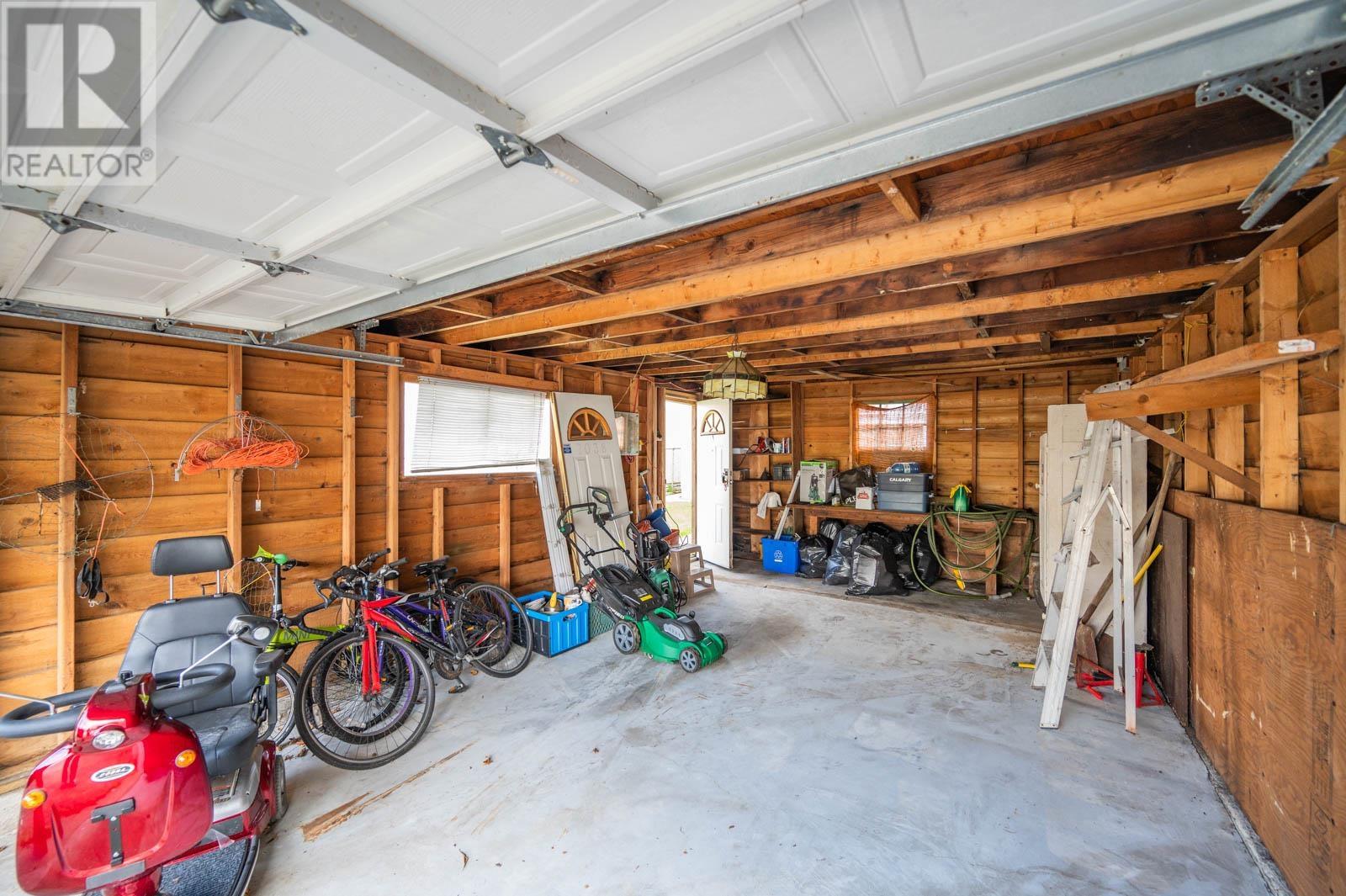 479 E 30th Avenue, Vancouver, British Columbia  V5V 2V5 - Photo 30 - R2988091
