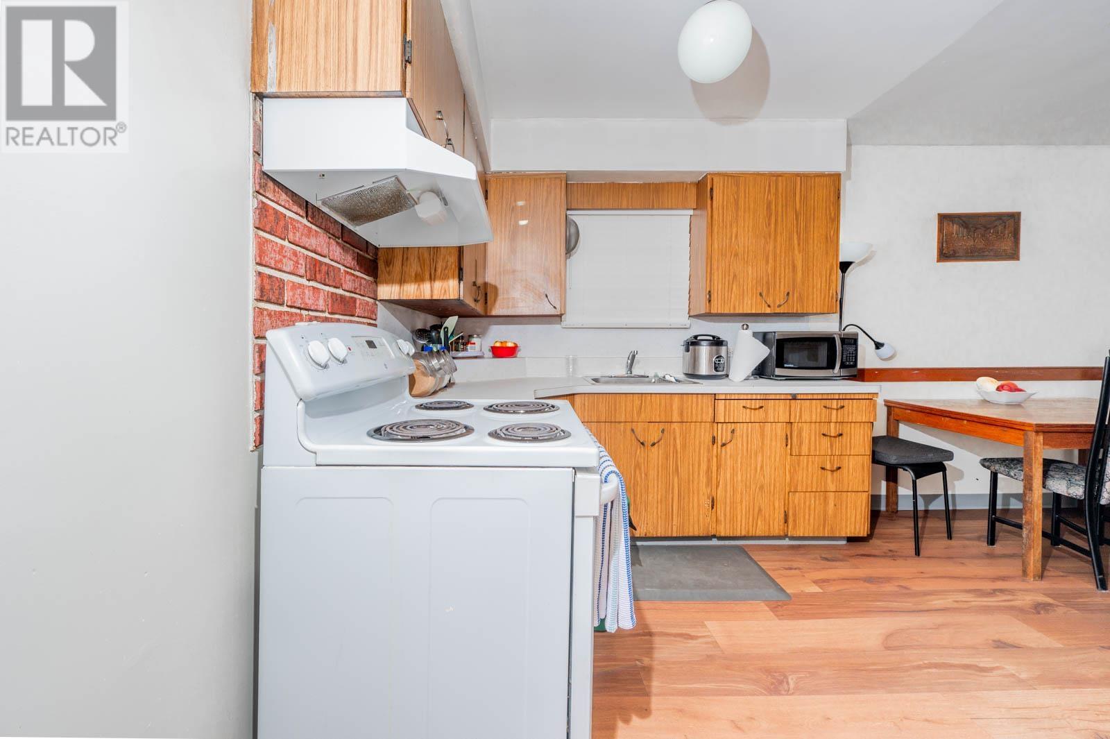 479 E 30th Avenue, Vancouver, British Columbia  V5V 2V5 - Photo 6 - R2988091