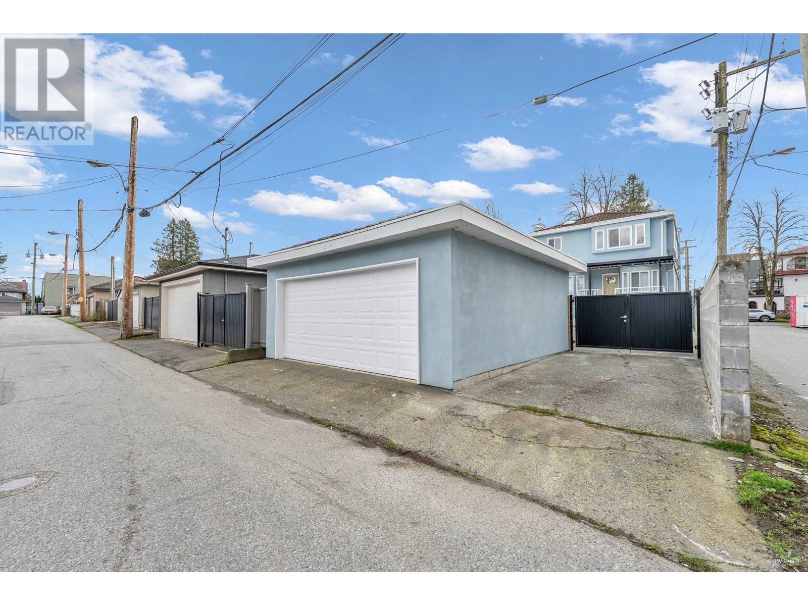 719 E 27th Avenue, Vancouver, British Columbia  V5V 2K8 - Photo 36 - R2987524