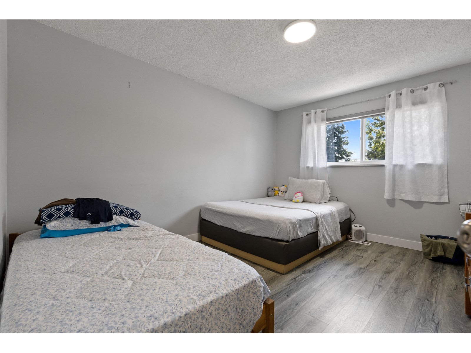 15825-15827 96 Avenue, Surrey, British Columbia  V4N 2R8 - Photo 10 - R2987847