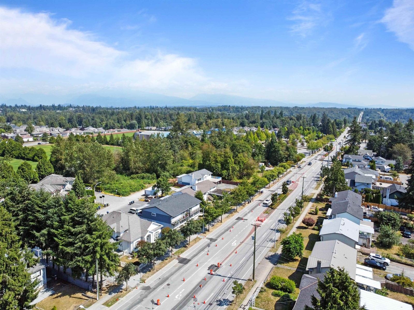 15825-15827 96 Avenue, Surrey, British Columbia  V4N 2R8 - Photo 6 - R2987847