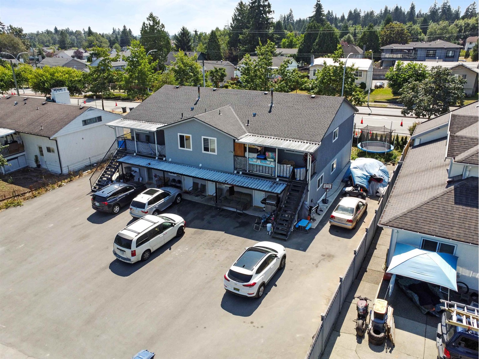 15825-15827 96 Avenue, Surrey, British Columbia  V4N 2R8 - Photo 1 - R2987847