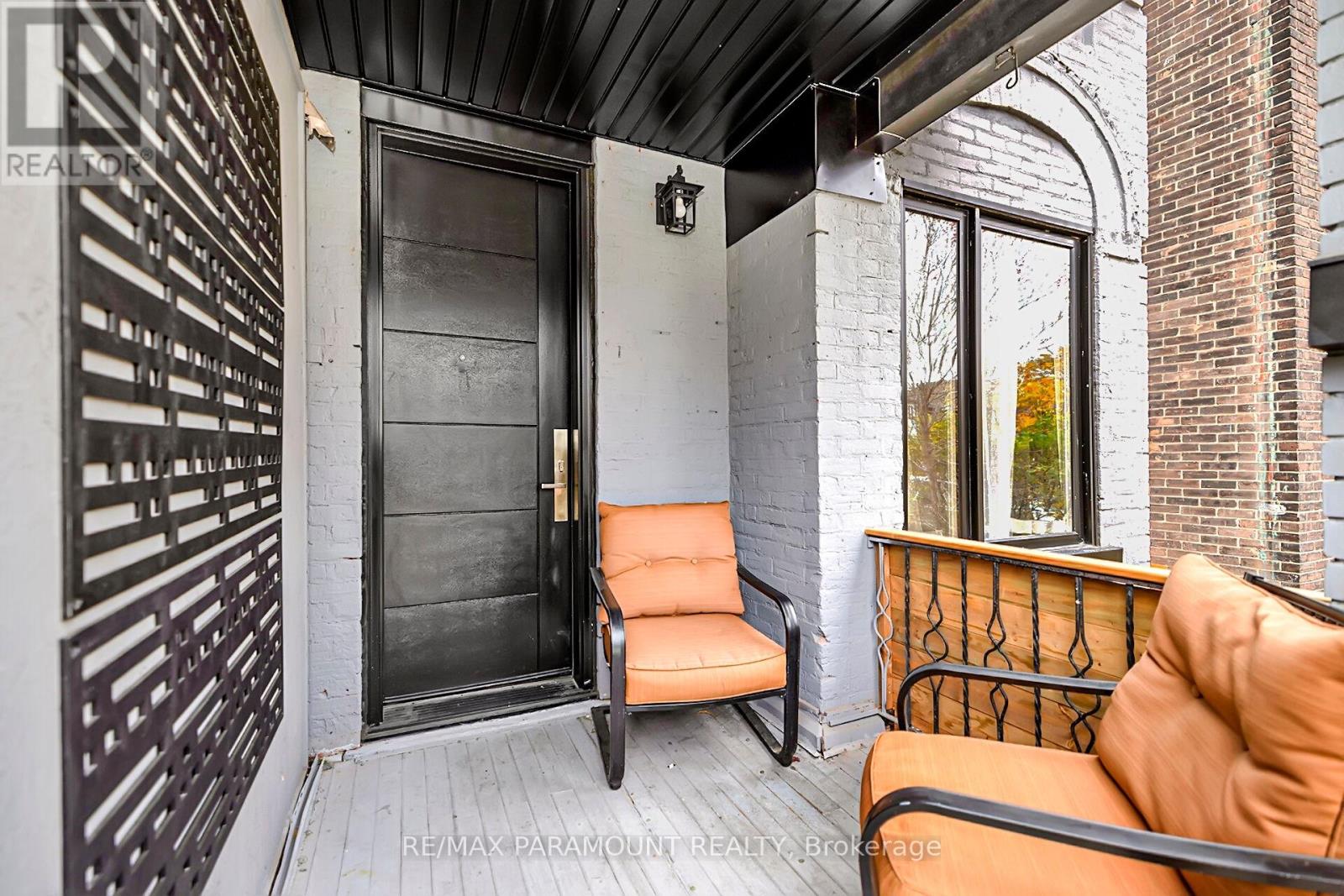 Property at 121 MULOCK AVENUE image 3