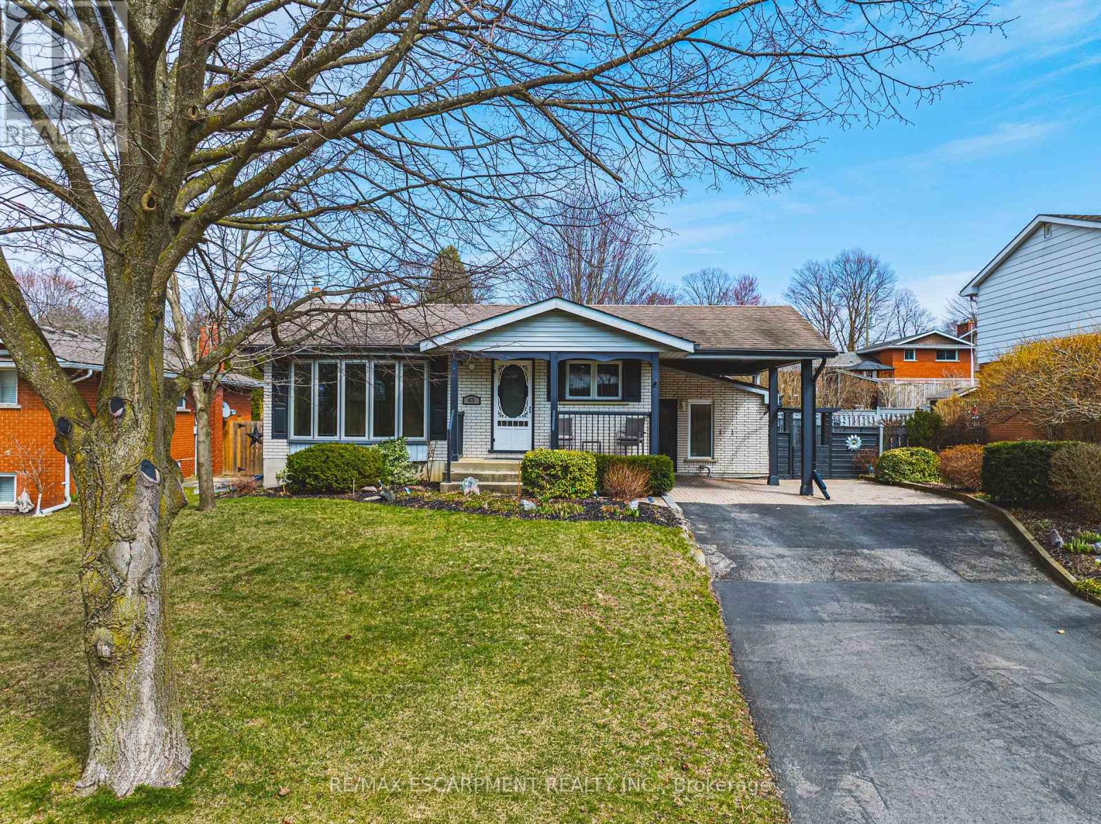 Property at 43 HOLDEN AVENUE image 1