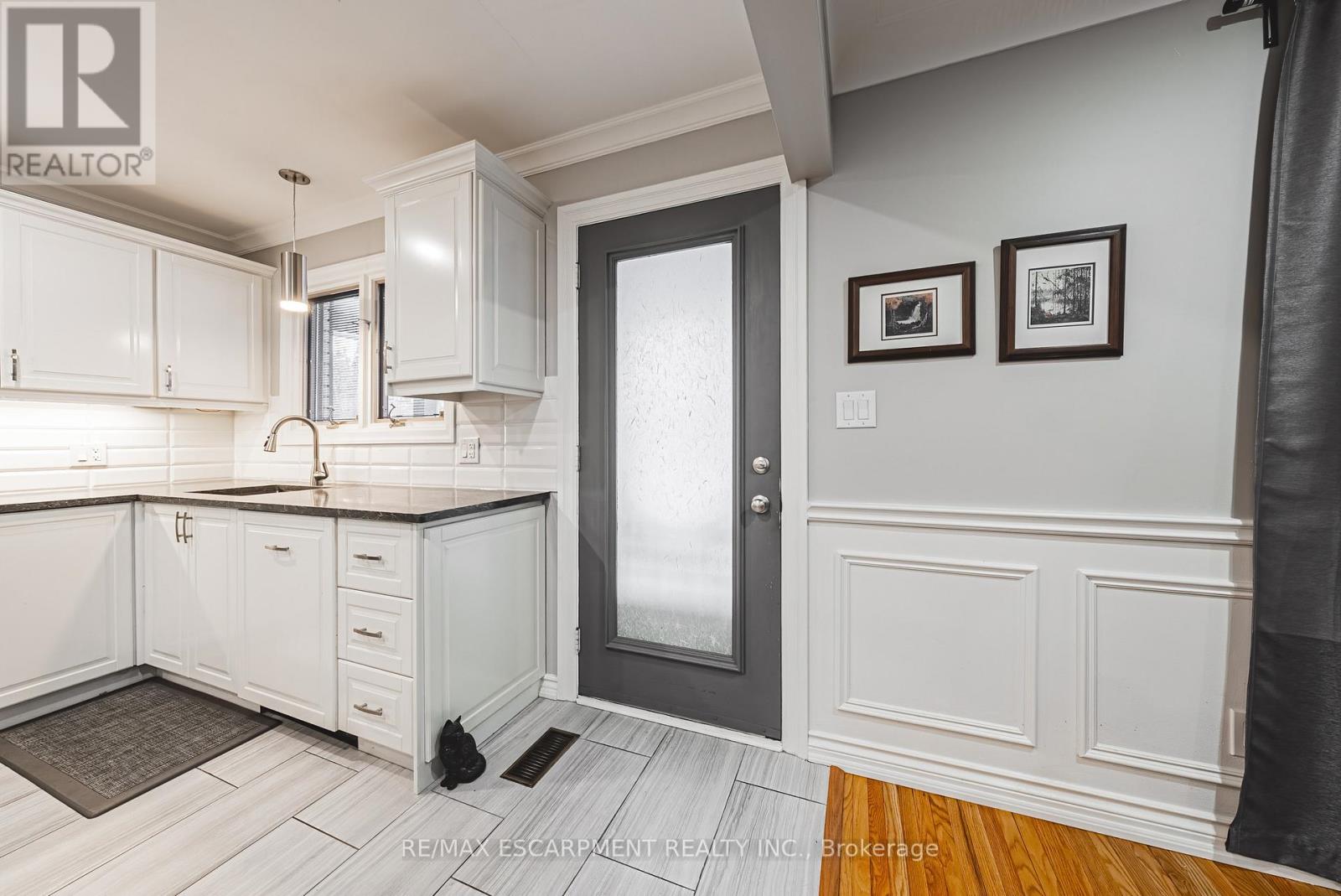 Property at 43 HOLDEN AVENUE image 2