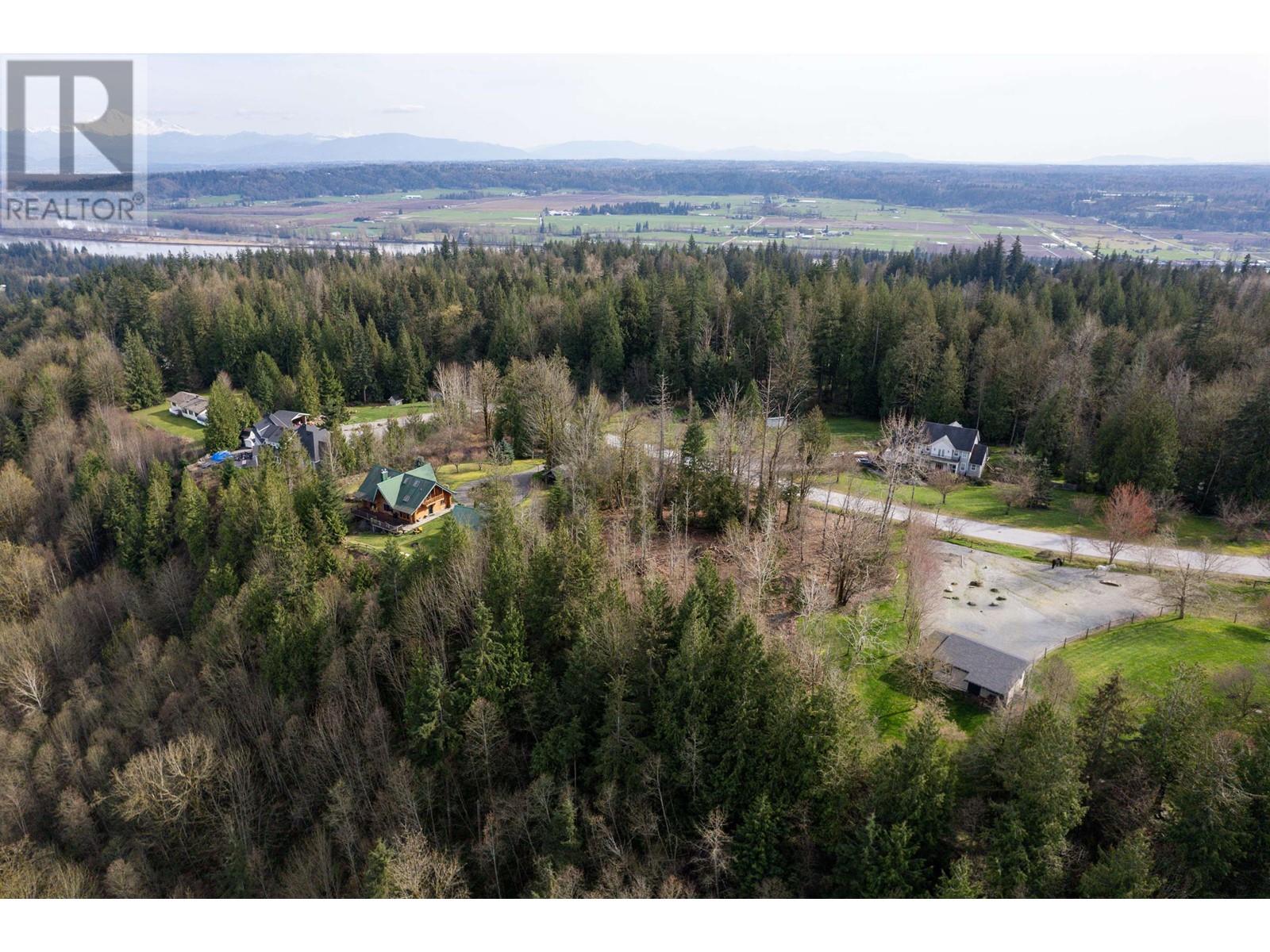 Property at 10230 ROLLEY CRESCENT image 4