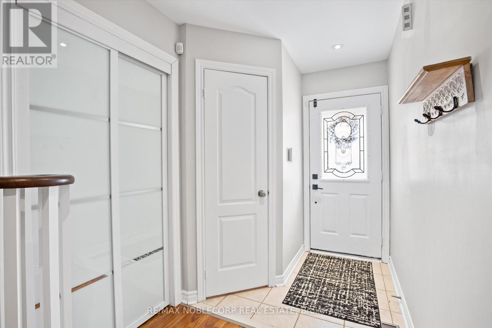 Property at 72 SILVERDART CRESCENT N image 4