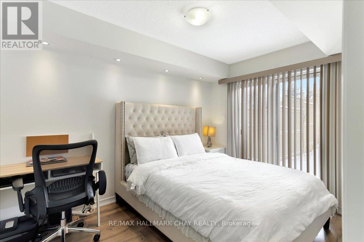 1 - 57 Ferndale Drive S, Barrie (Ardagh), Ontario  L4N 5W9 - Photo 13 - S12070637