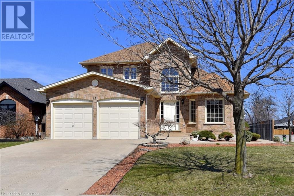 Property at 13 CHIANTI Crescent image 2