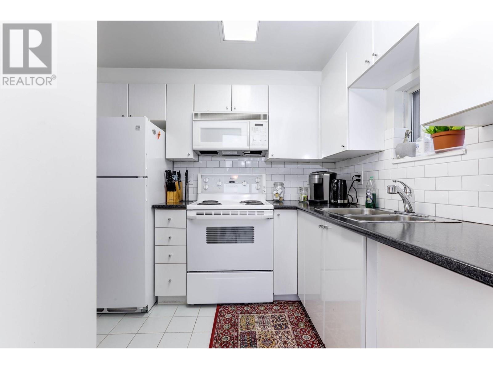 1907 1166 Melville Street, Vancouver, British Columbia  V6E 4P5 - Photo 10 - R2987479