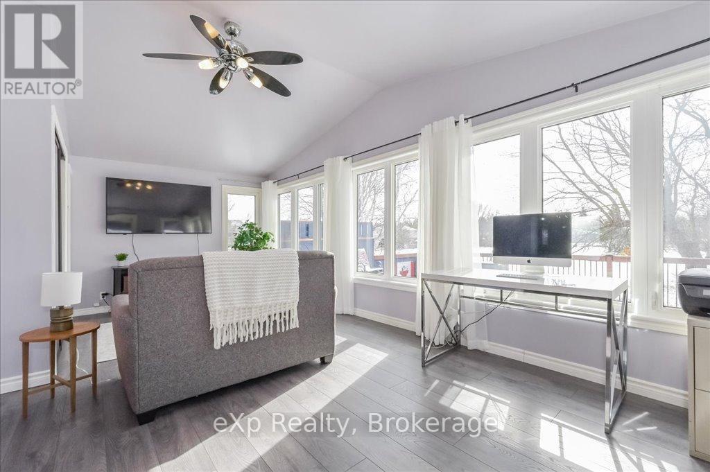 260 Strathallan Street, Centre Wellington, Ontario  N1M 3L5 - Photo 17 - X12066612