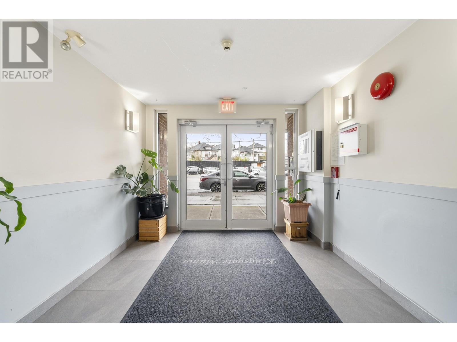 Ph23 760 Kingsway, Vancouver, British Columbia  V5V 3C1 - Photo 4 - R2987680