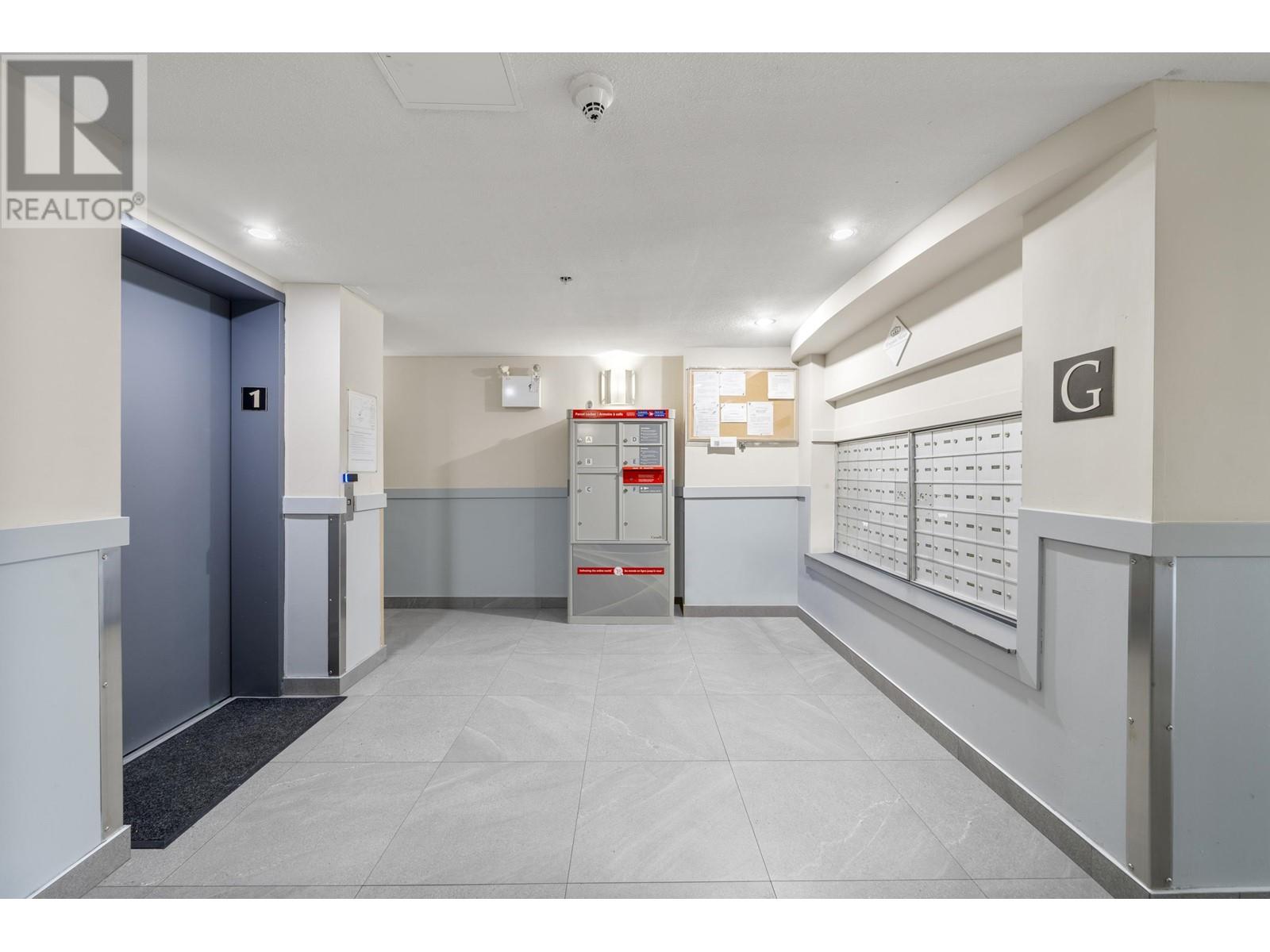 Ph23 760 Kingsway, Vancouver, British Columbia  V5V 3C1 - Photo 3 - R2987680