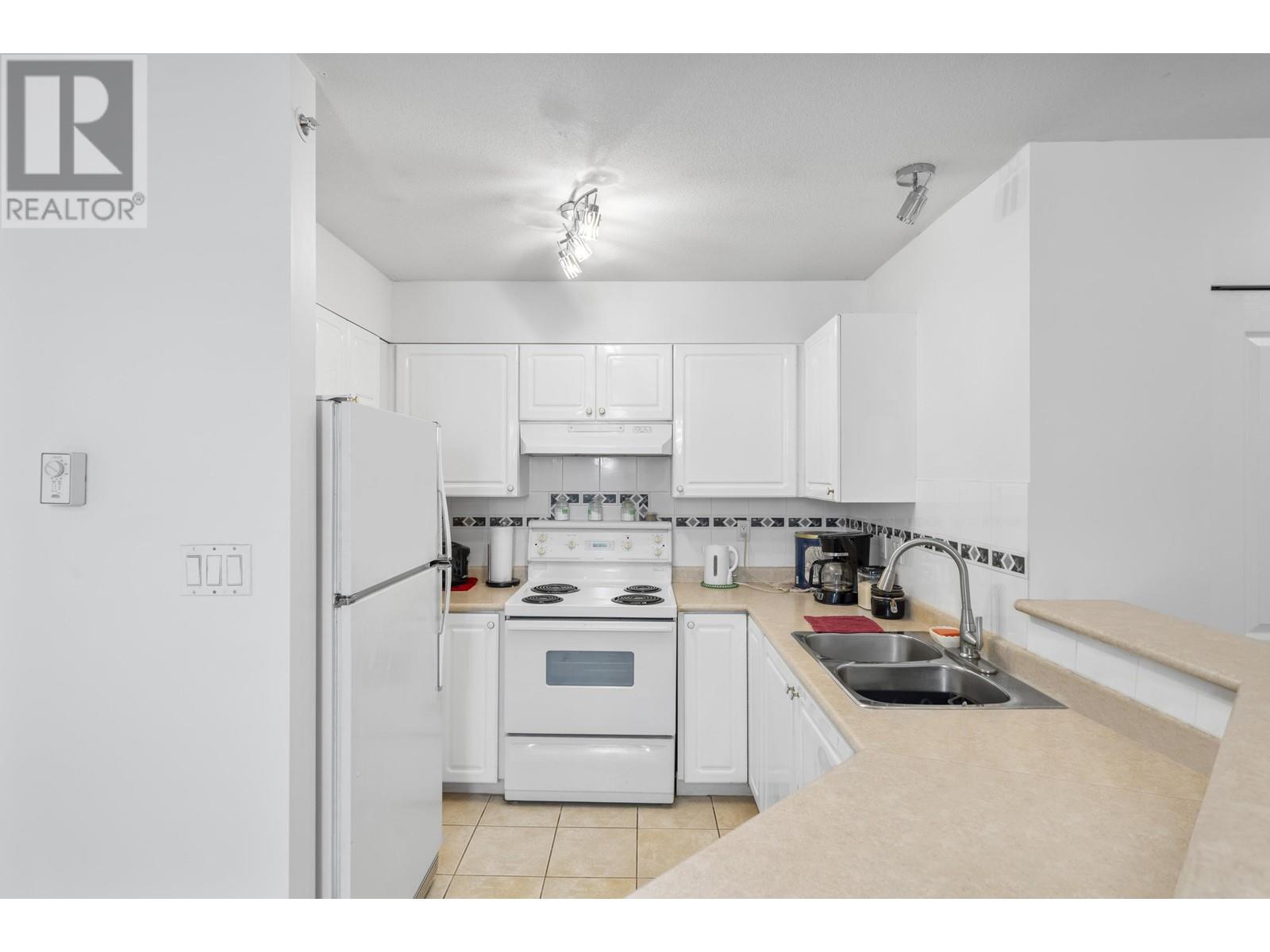 Ph23 760 Kingsway, Vancouver, British Columbia  V5V 3C1 - Photo 22 - R2987680