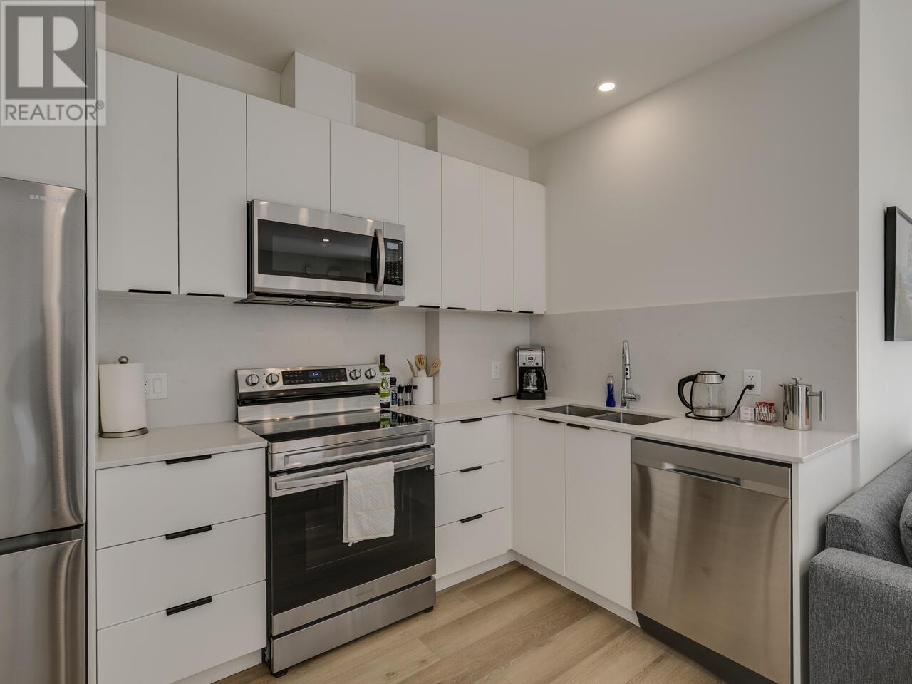 336 E 5th Street, North Vancouver, British Columbia  V7L 1L9 - Photo 20 - R2974948