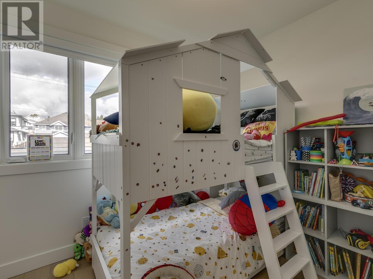 336 E 5th Street, North Vancouver, British Columbia  V7L 1L9 - Photo 25 - R2974948
