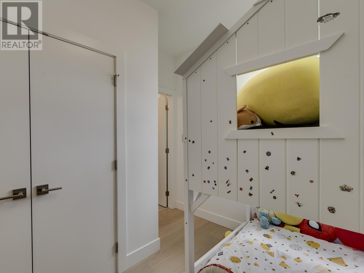 336 E 5th Street, North Vancouver, British Columbia  V7L 1L9 - Photo 24 - R2974948