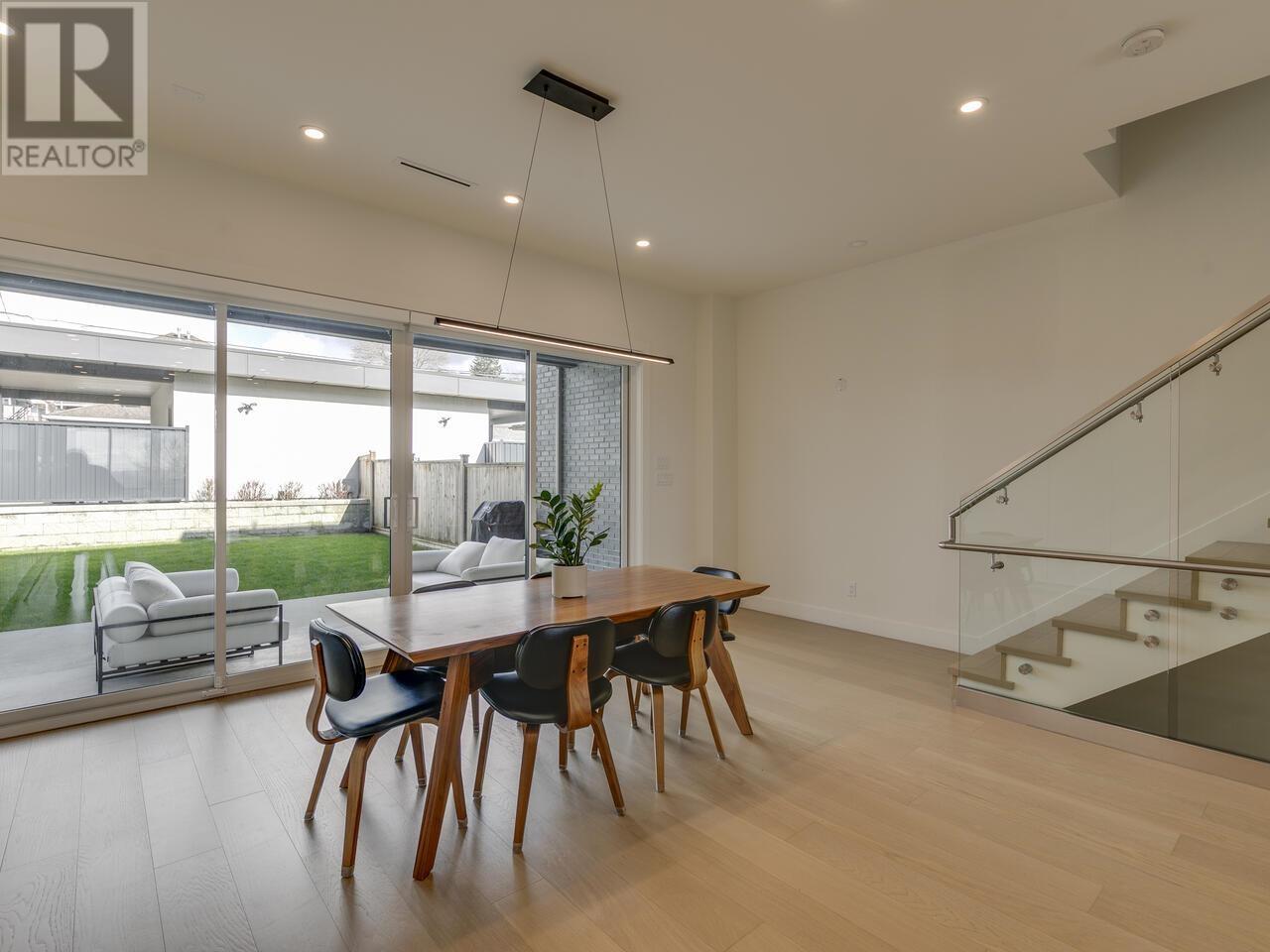 336 E 5th Street, North Vancouver, British Columbia  V7L 1L9 - Photo 17 - R2974948