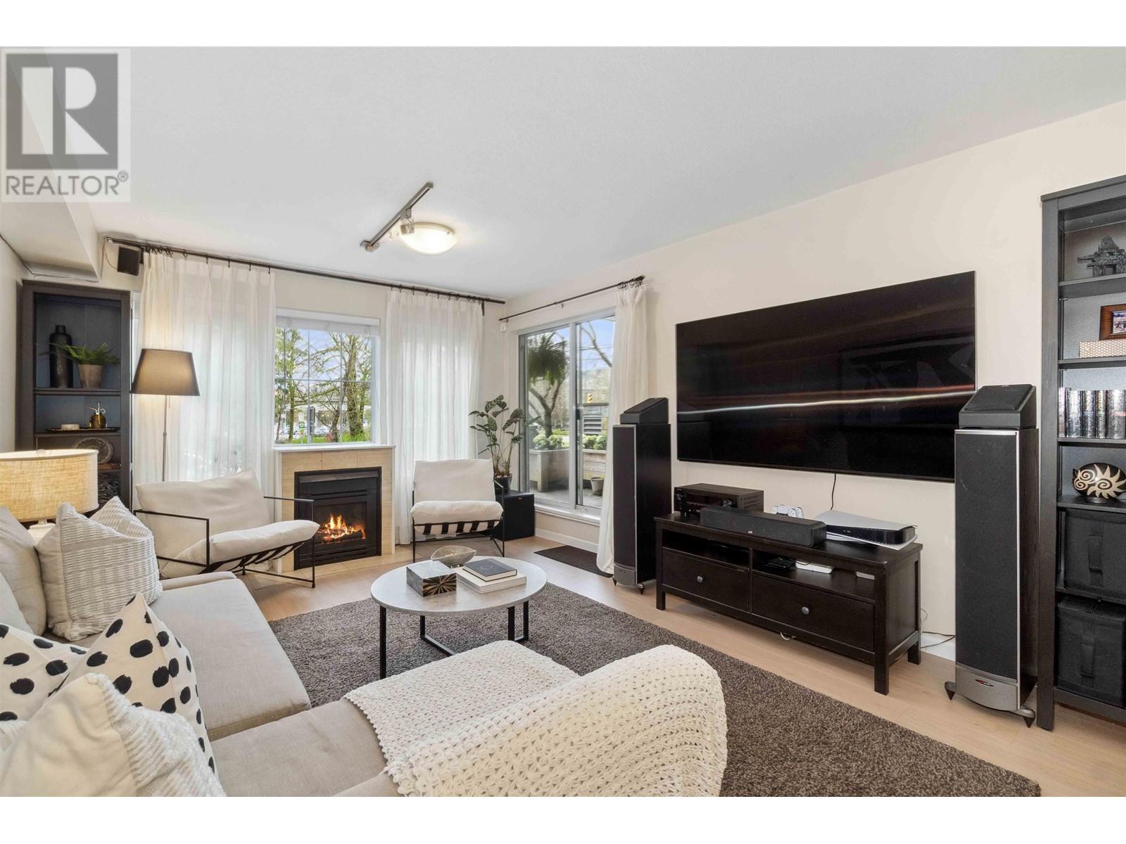 109 1199 Westwood Street, Coquitlam, British Columbia  V3B 7P6 - Photo 2 - R2988045