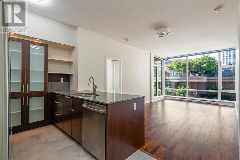 302 2980 Atlantic Avenue, Coquitlam, British Columbia  V3B 0G2 - Photo 5 - R2988125