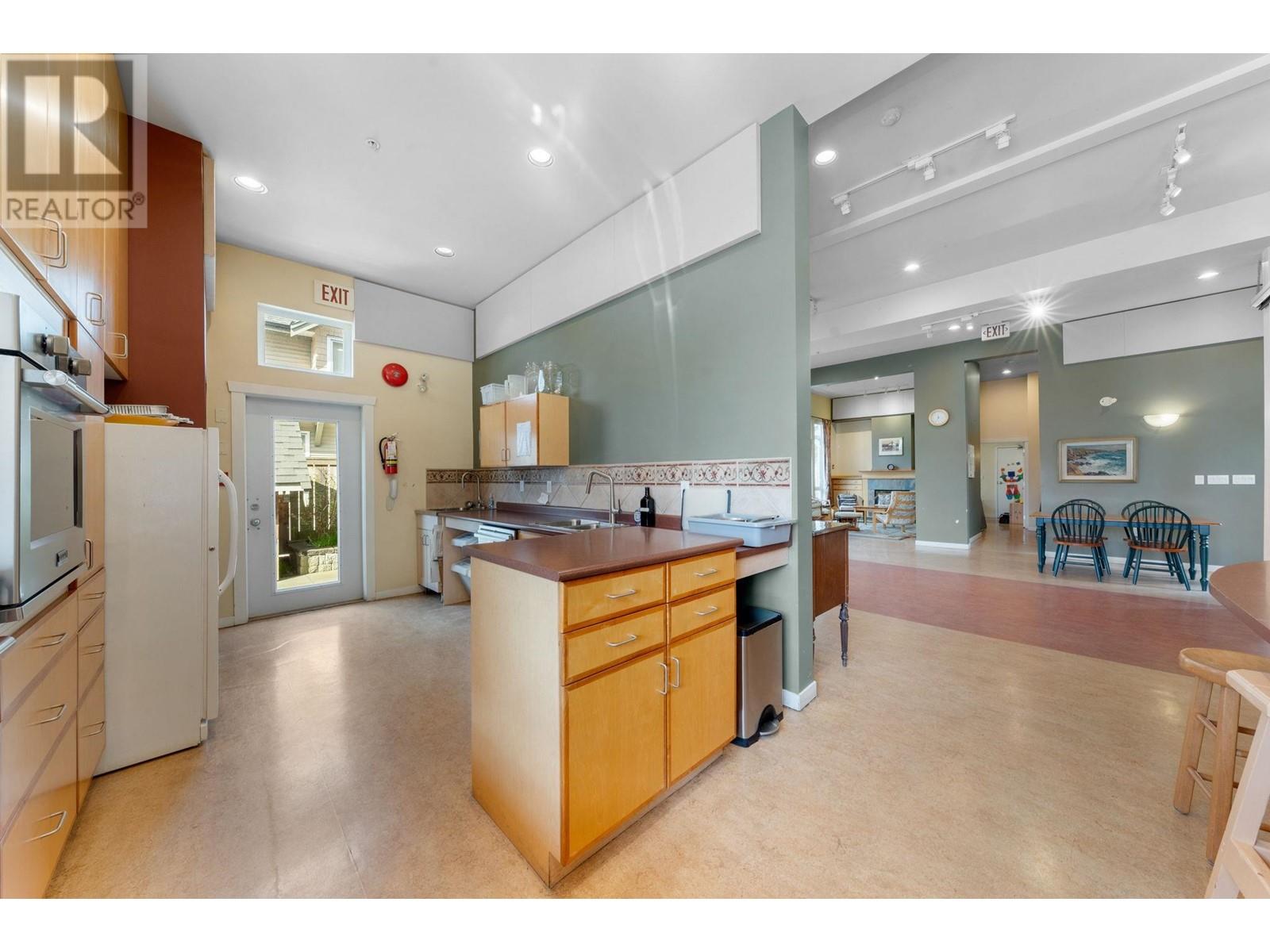 401 4272 Albert Street, Burnaby, British Columbia  V5C 2E8 - Photo 21 - R2988126
