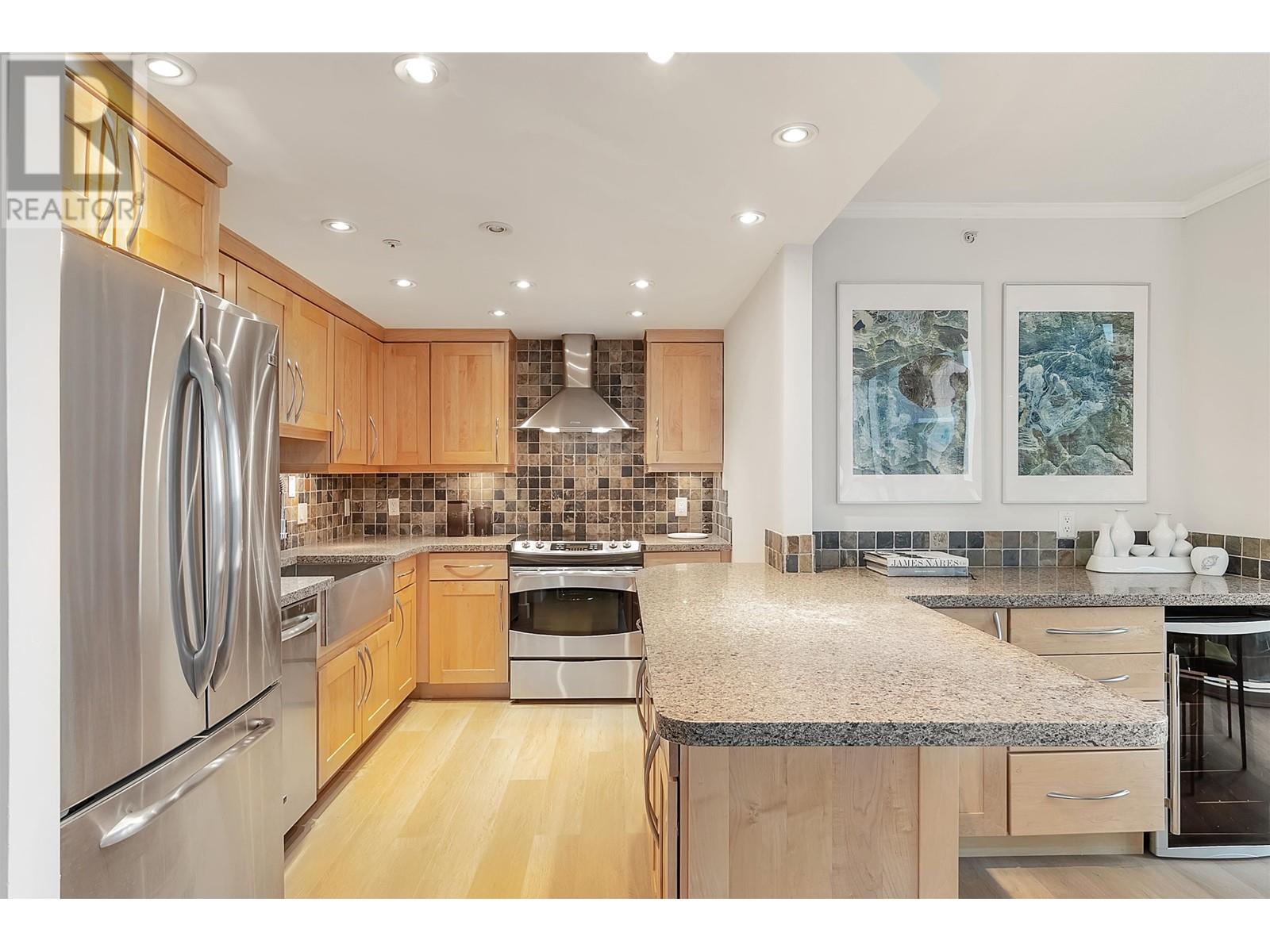 2103 1050 Burrard Street, Vancouver, British Columbia  V6Z 2S3 - Photo 13 - R2988136