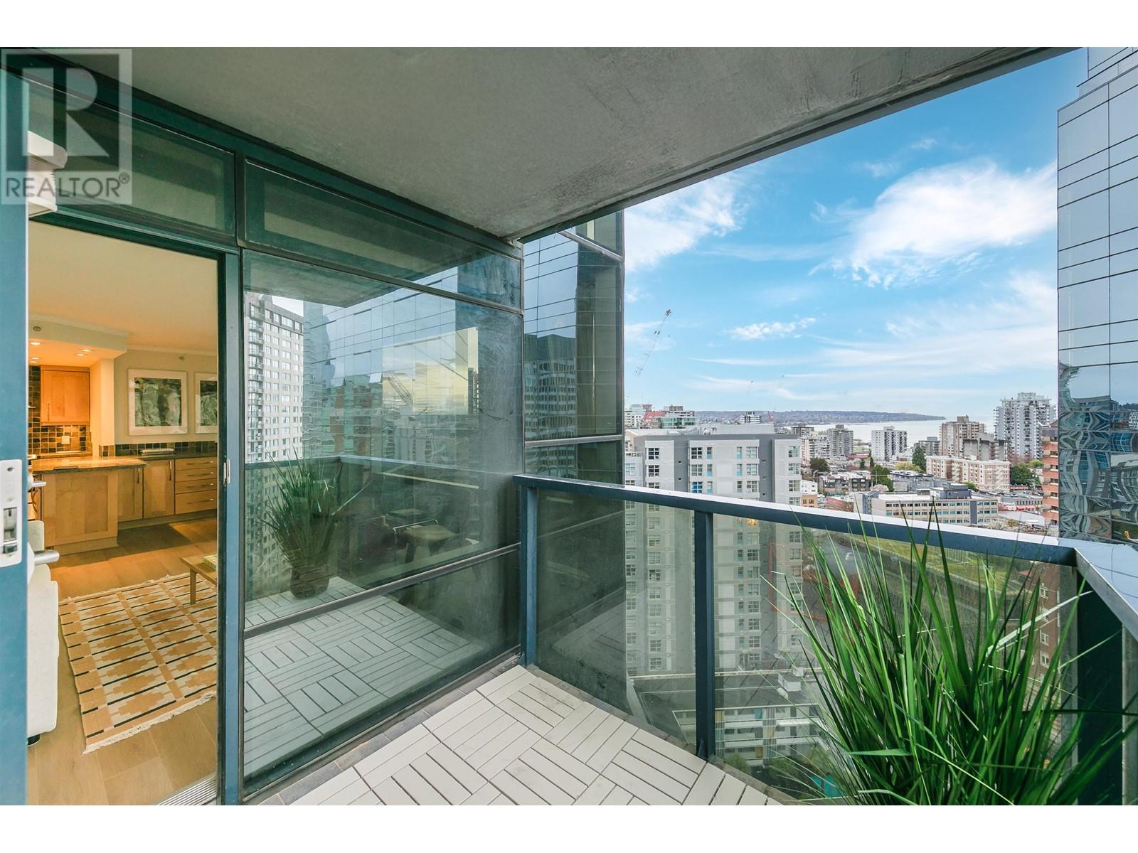 2103 1050 Burrard Street, Vancouver, British Columbia  V6Z 2S3 - Photo 6 - R2988136