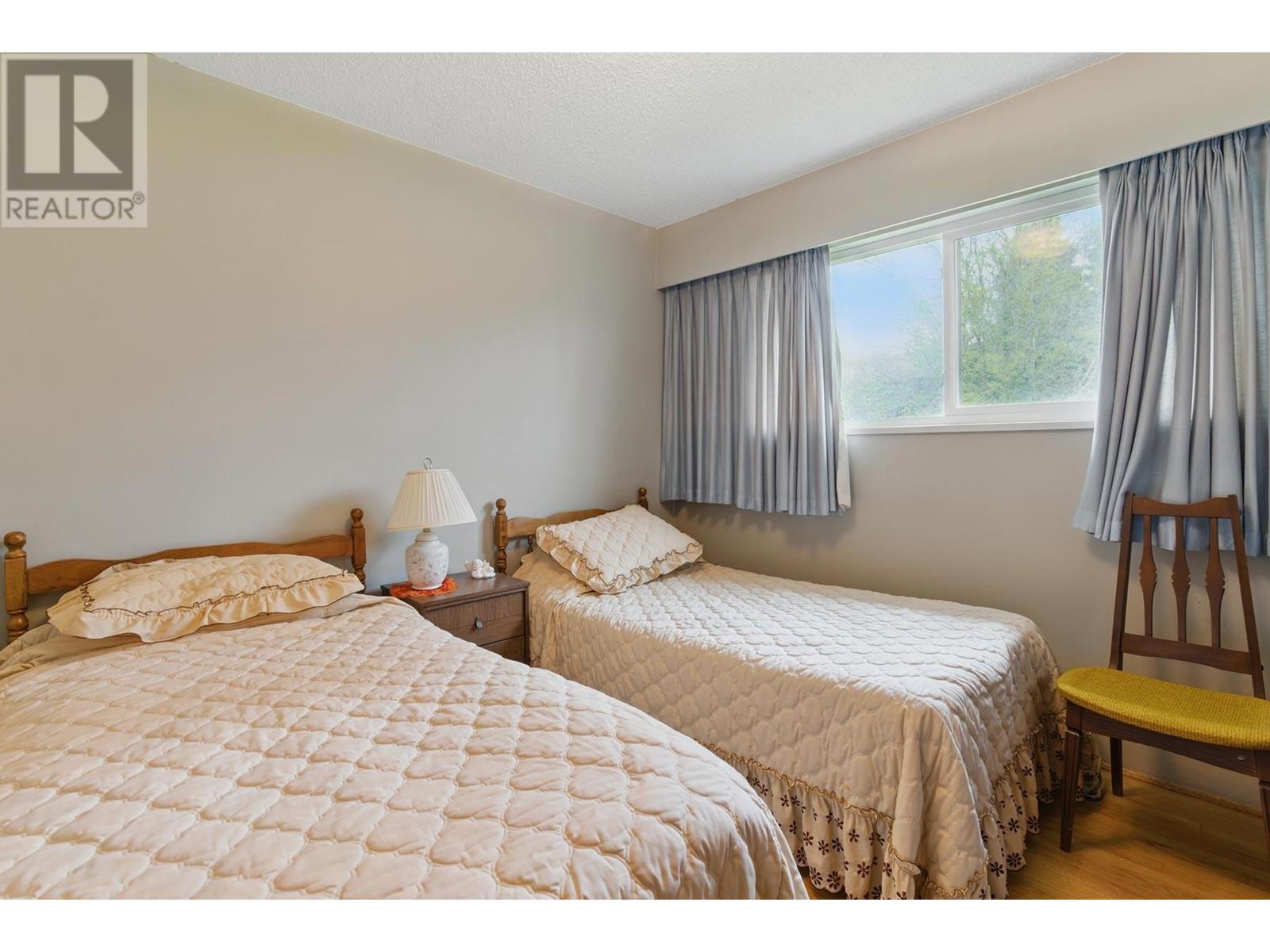 233 Montgomery Street, Coquitlam, British Columbia  V3K 5E7 - Photo 11 - R2988105