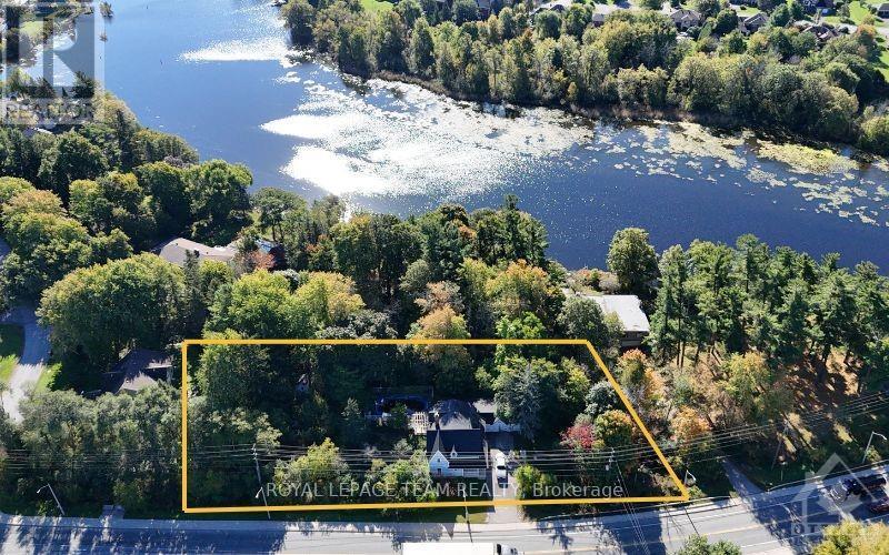 Property at 1022 BRIDGE STREET image 2