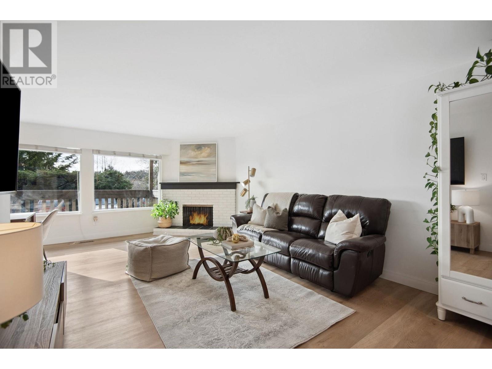 1193 Lillooet Road, North Vancouver, British Columbia  V7J 3H7 - Photo 4 - R2987932