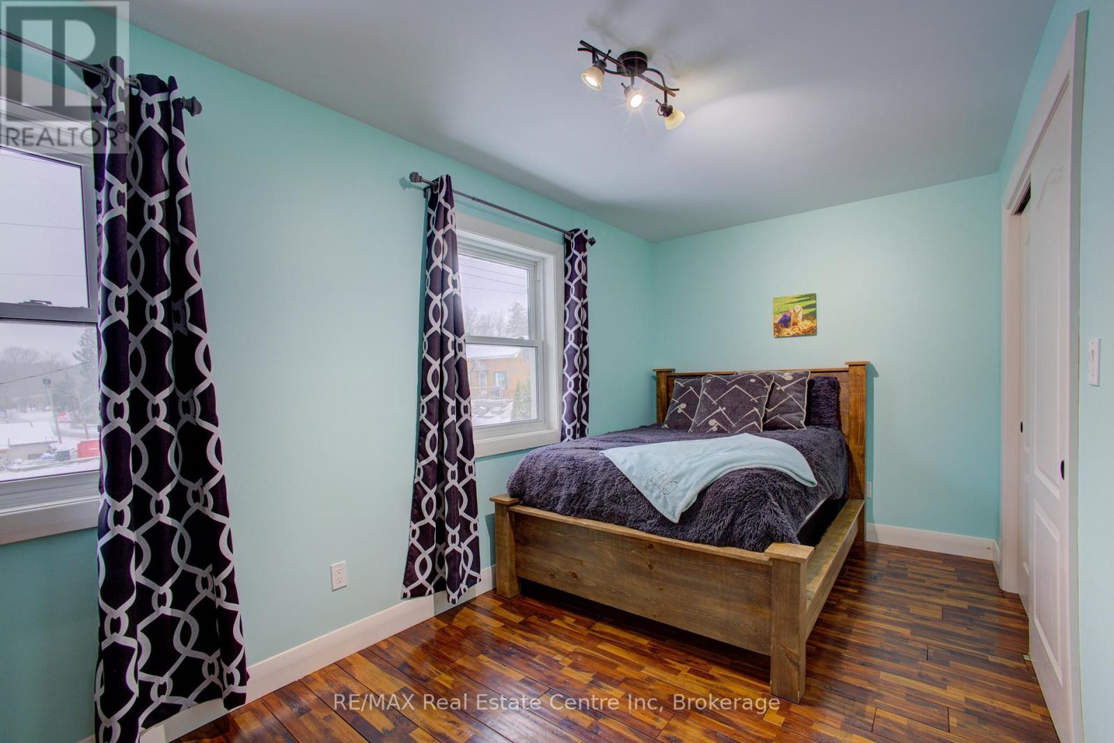 49 North Broadway Street, Centre Wellington, Ontario  N0B 1J0 - Photo 15 - X12060055