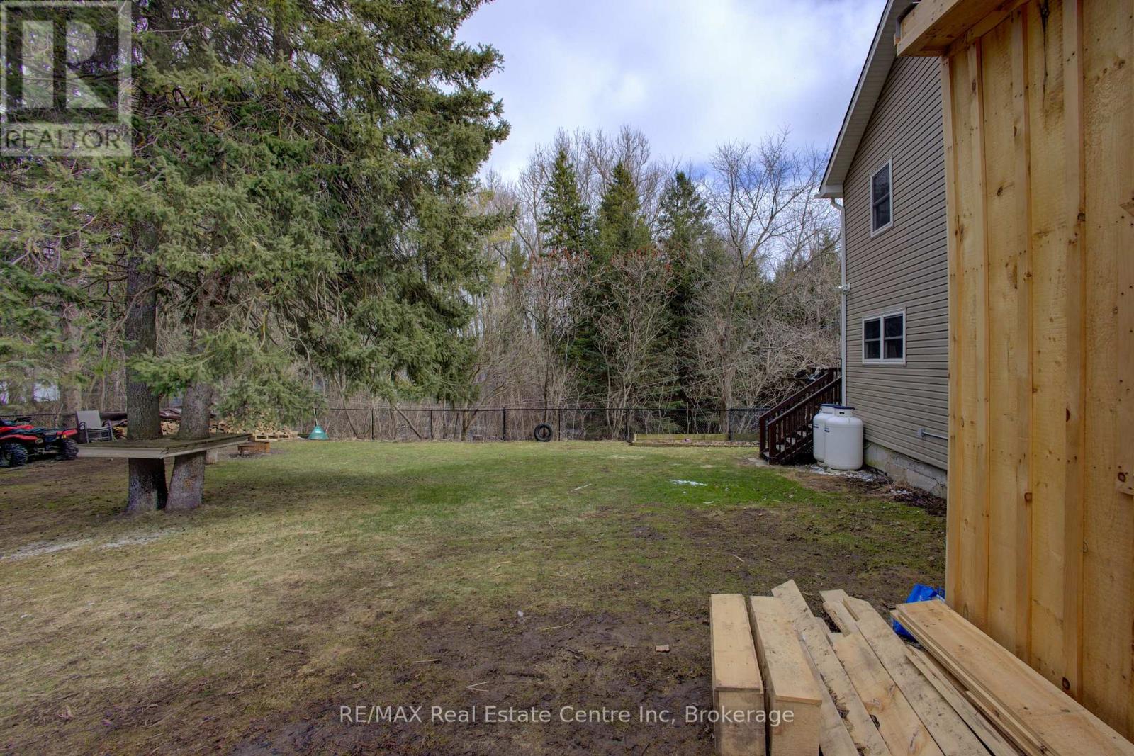 49 North Broadway Street, Centre Wellington, Ontario  N0B 1J0 - Photo 28 - X12060055
