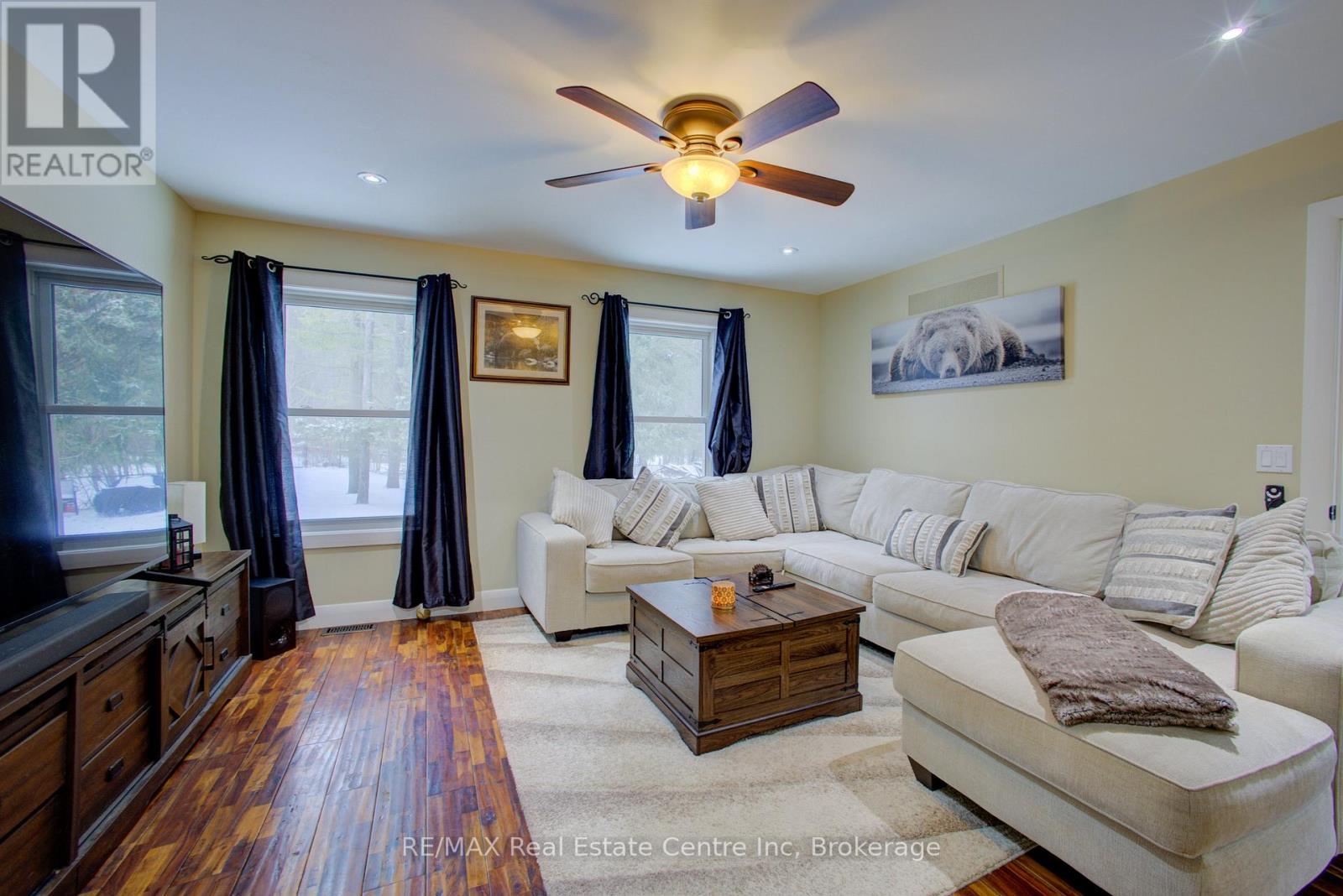 49 North Broadway Street, Centre Wellington, Ontario  N0B 1J0 - Photo 6 - X12060055