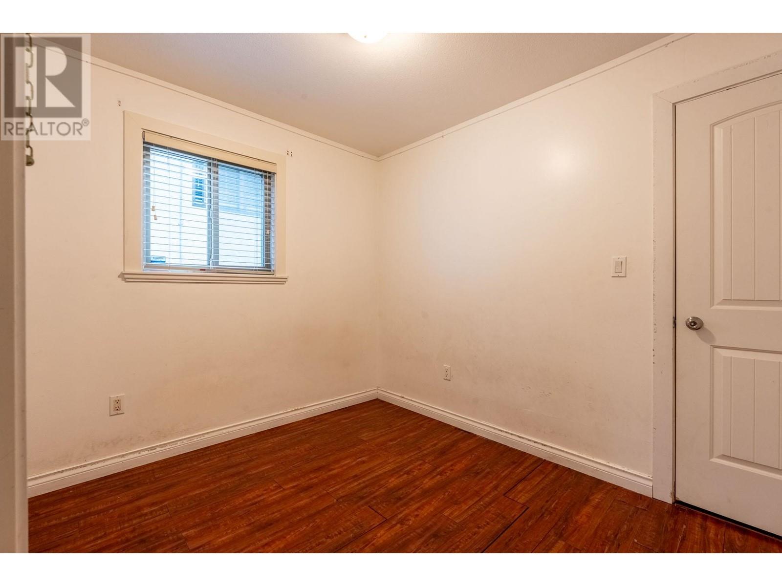 7332 1st Street, Burnaby, British Columbia  V3N 3S8 - Photo 20 - R2987503