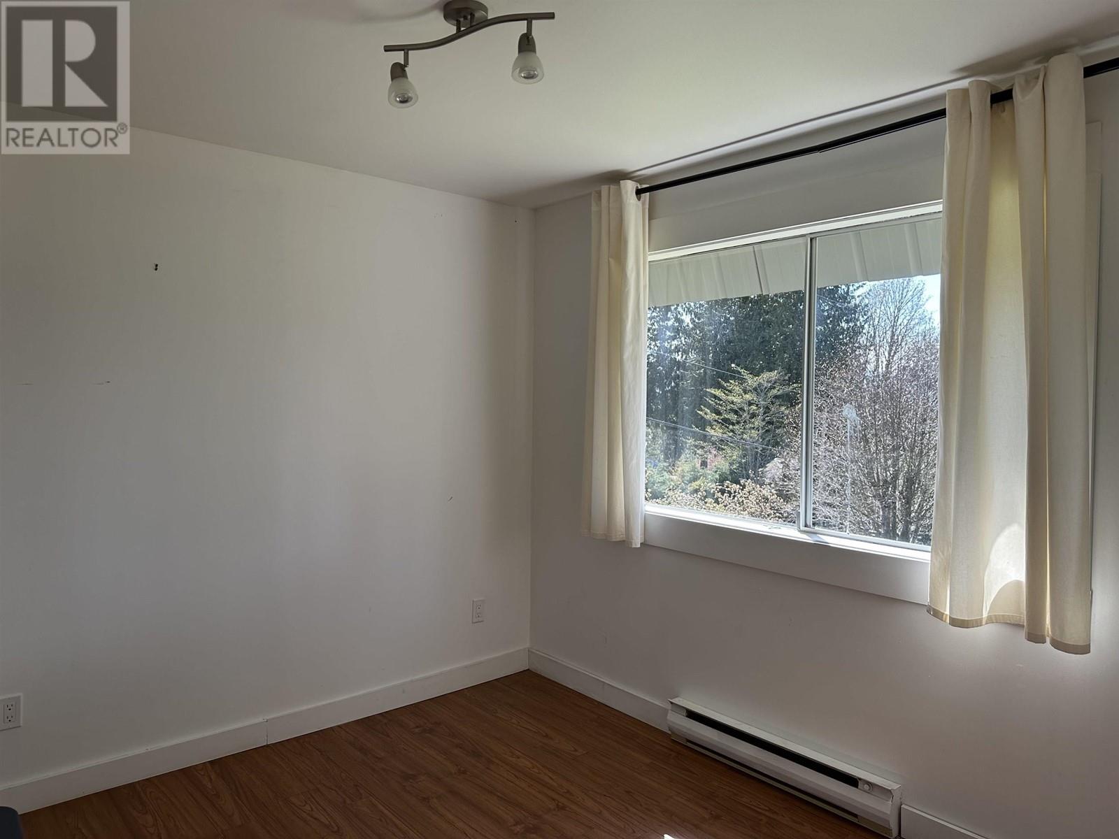 5197 Radcliffe Road, Sechelt, British Columbia  V0N 3A2 - Photo 10 - R2988082